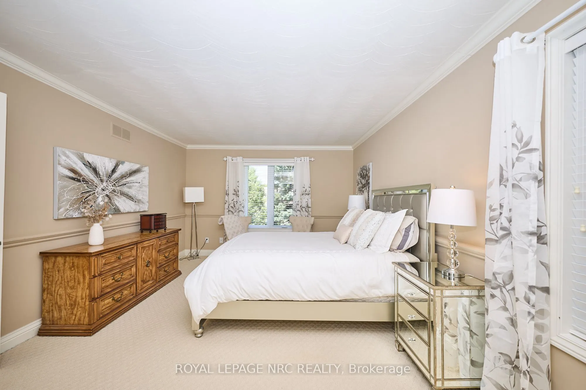 14 SHORTHILL Place