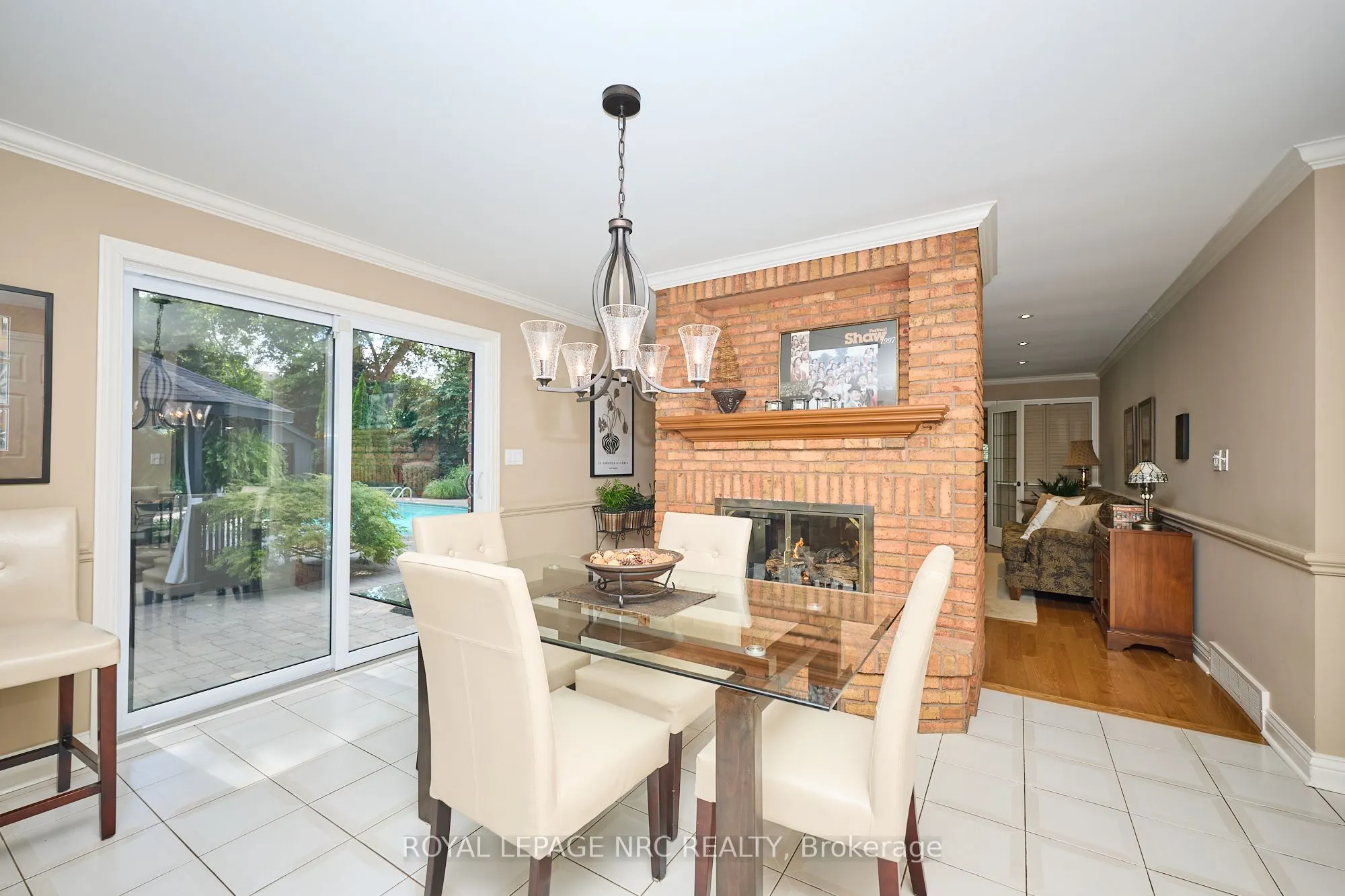 14 SHORTHILL Place
