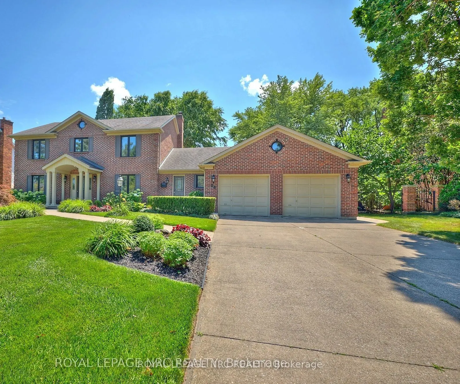 14 SHORTHILL Place