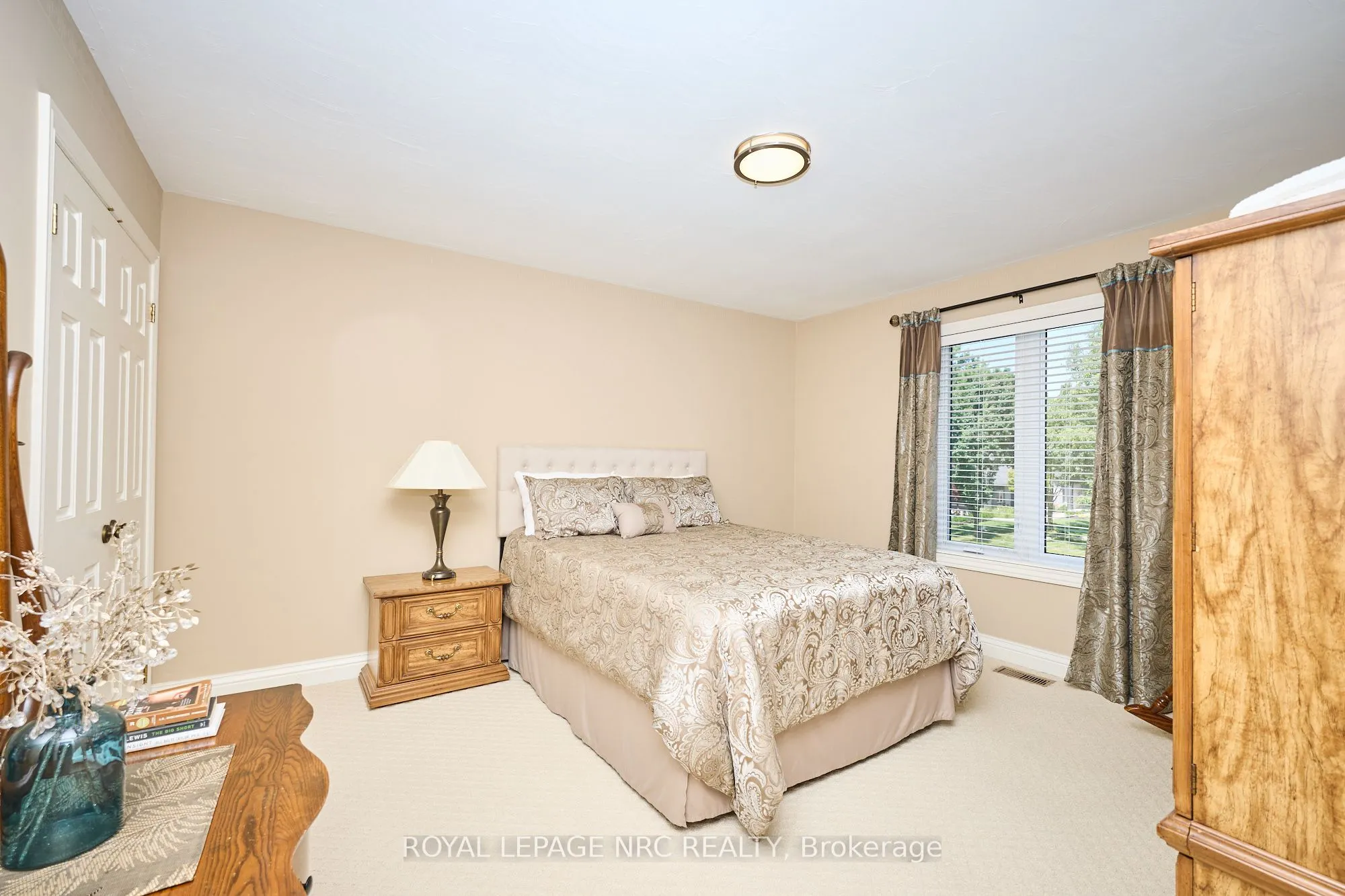 14 SHORTHILL Place