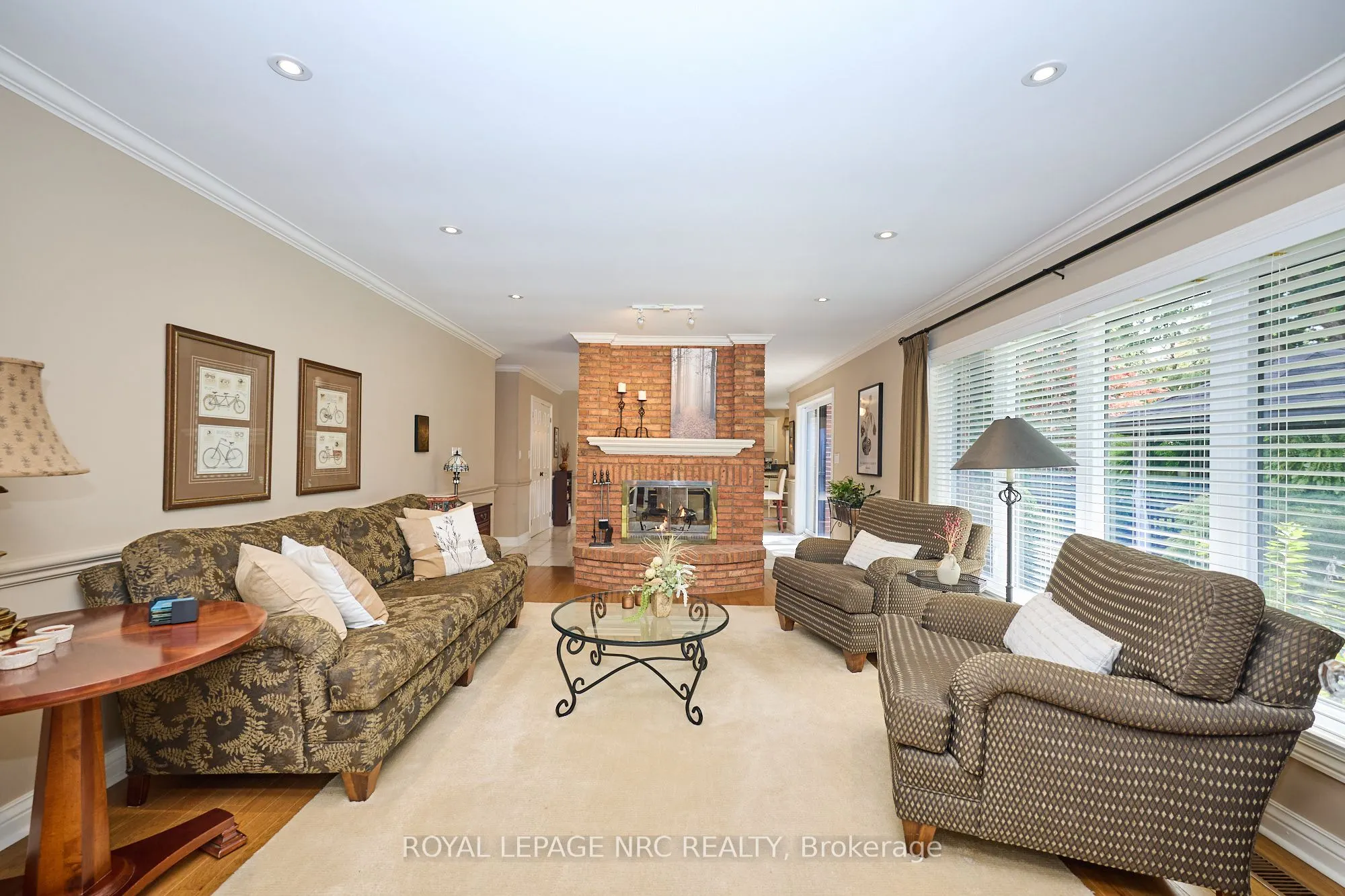 14 SHORTHILL Place