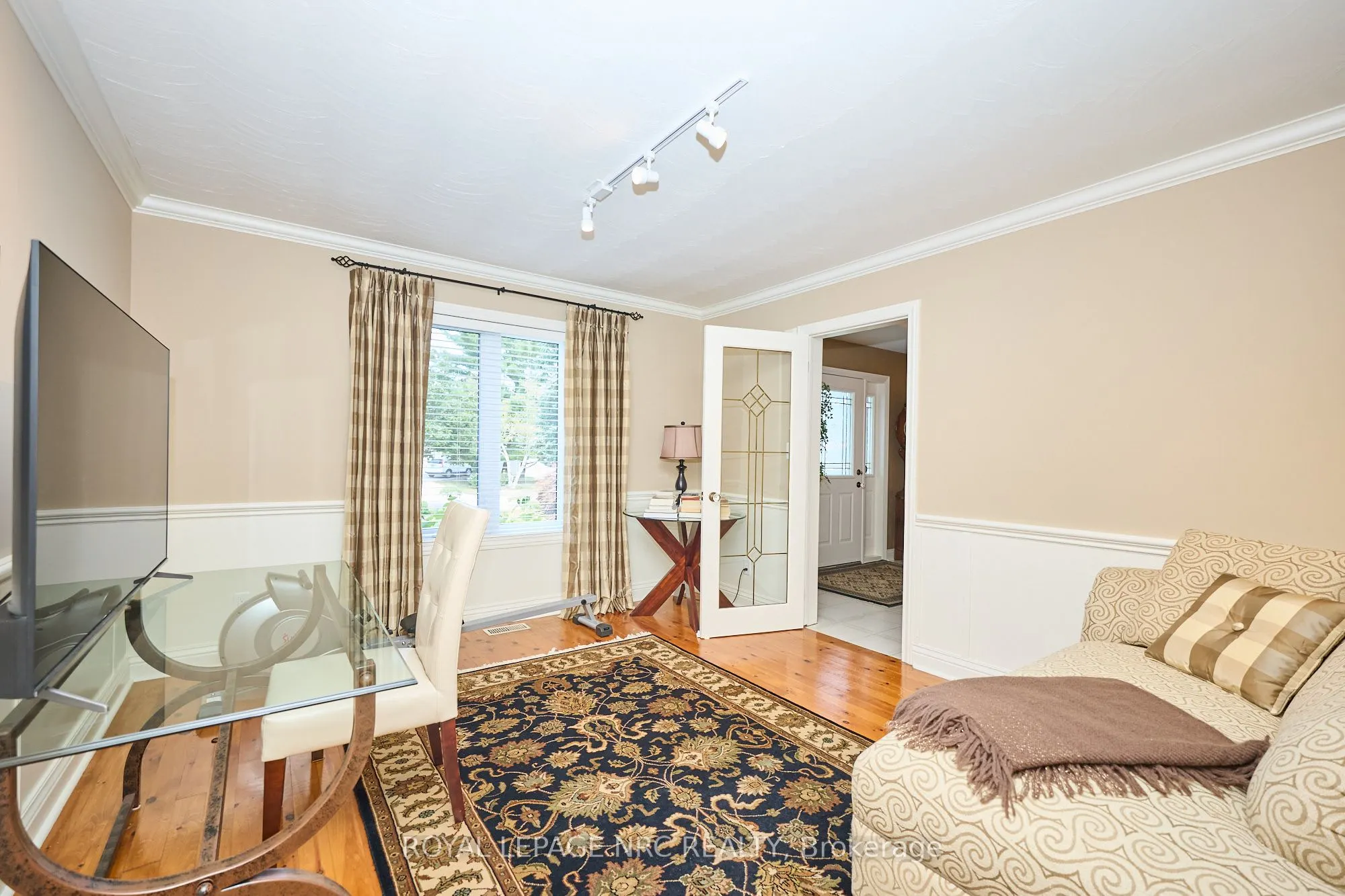 14 SHORTHILL Place
