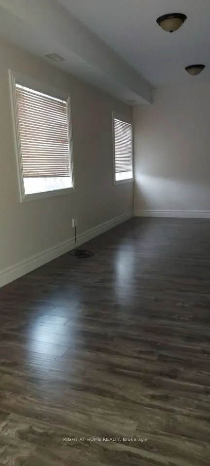 870 Howard Avenue, #2