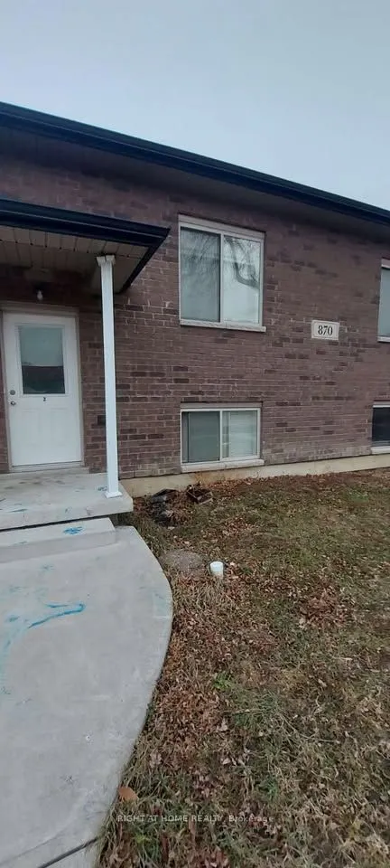 870 Howard Avenue, #2