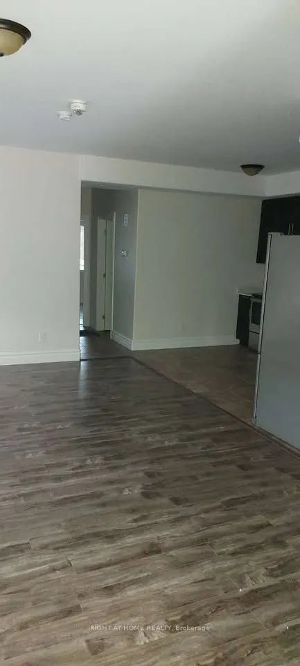 870 Howard Avenue, #2
