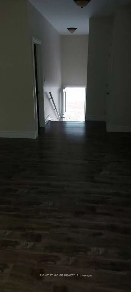 870 Howard Avenue, #2