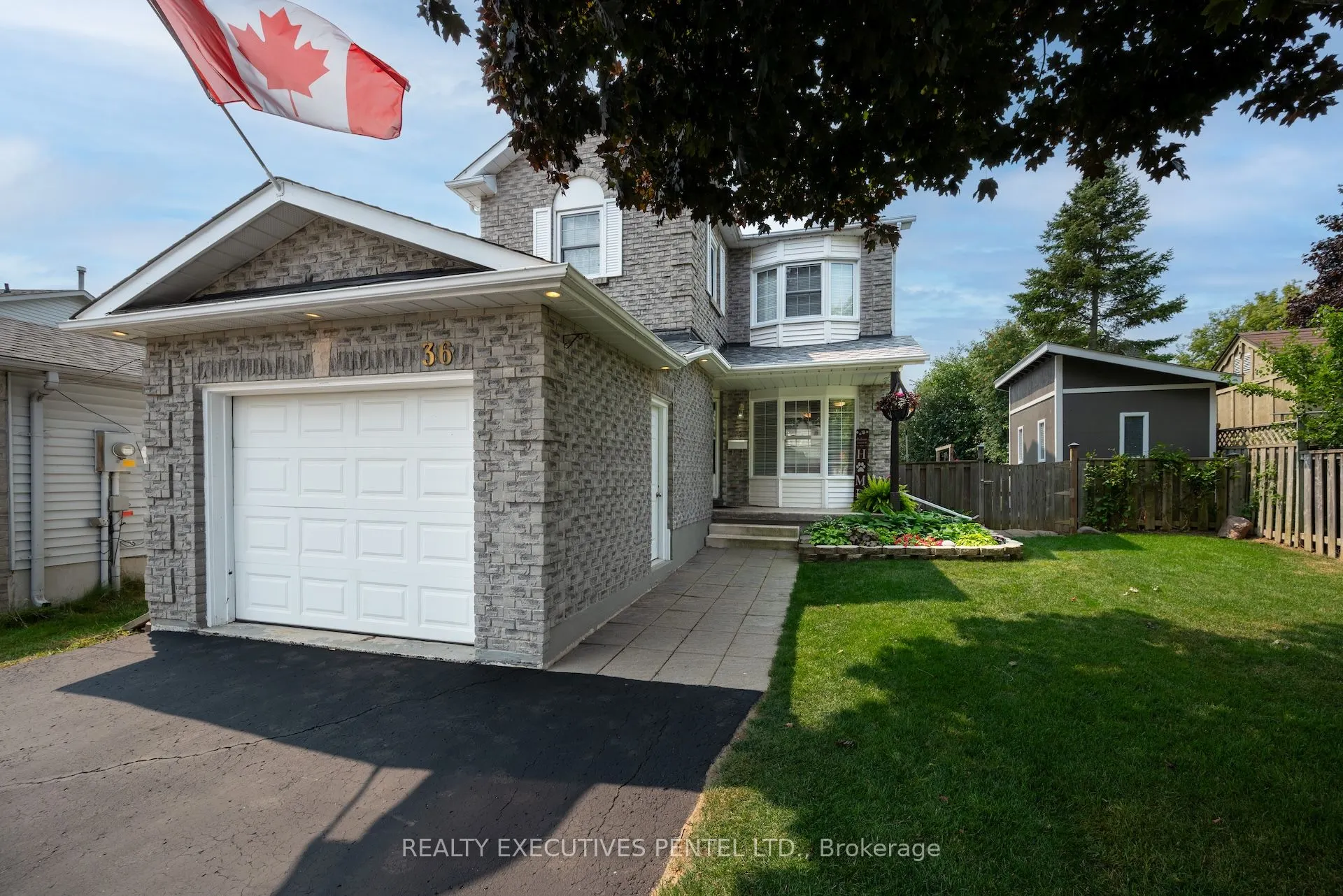 36 Burnham Boulevard