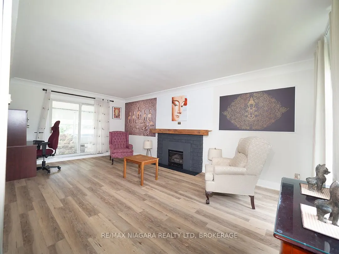 225 Edgar Street