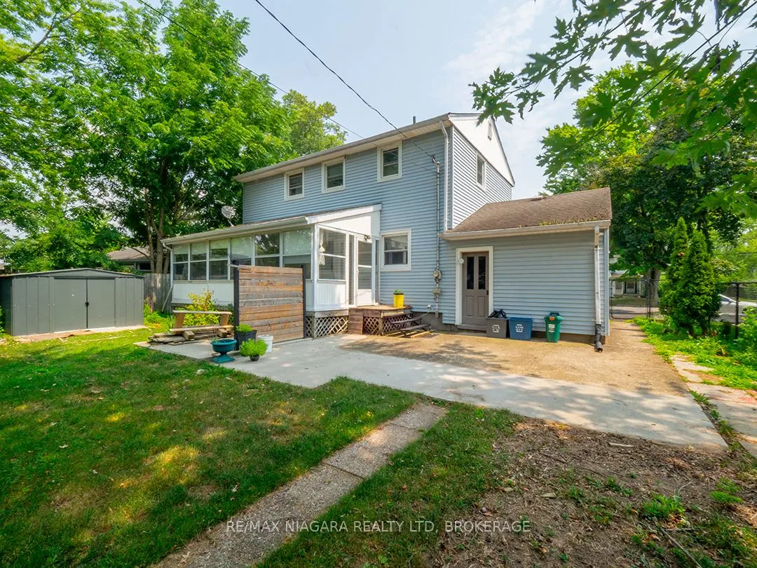 225 Edgar Street