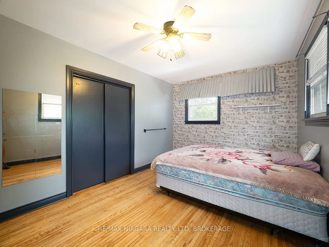 225 Edgar Street