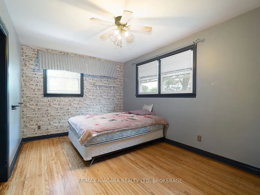 225 Edgar Street
