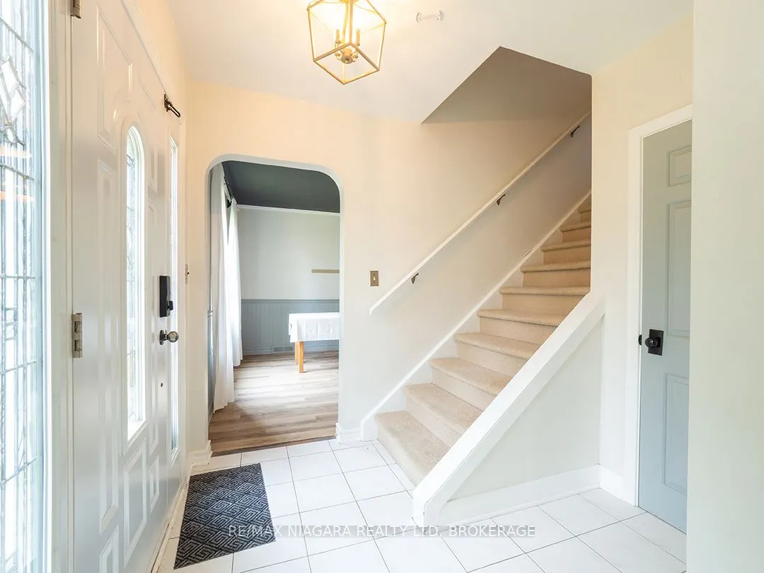 225 Edgar Street