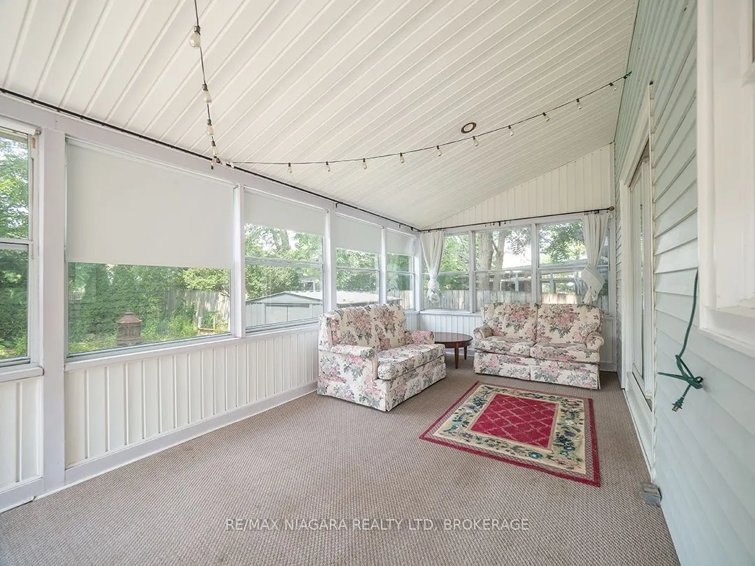 225 Edgar Street