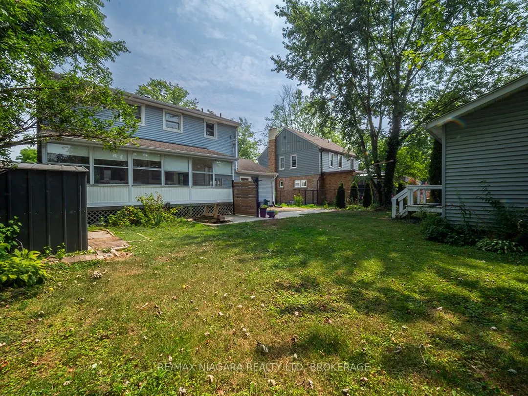 225 Edgar Street