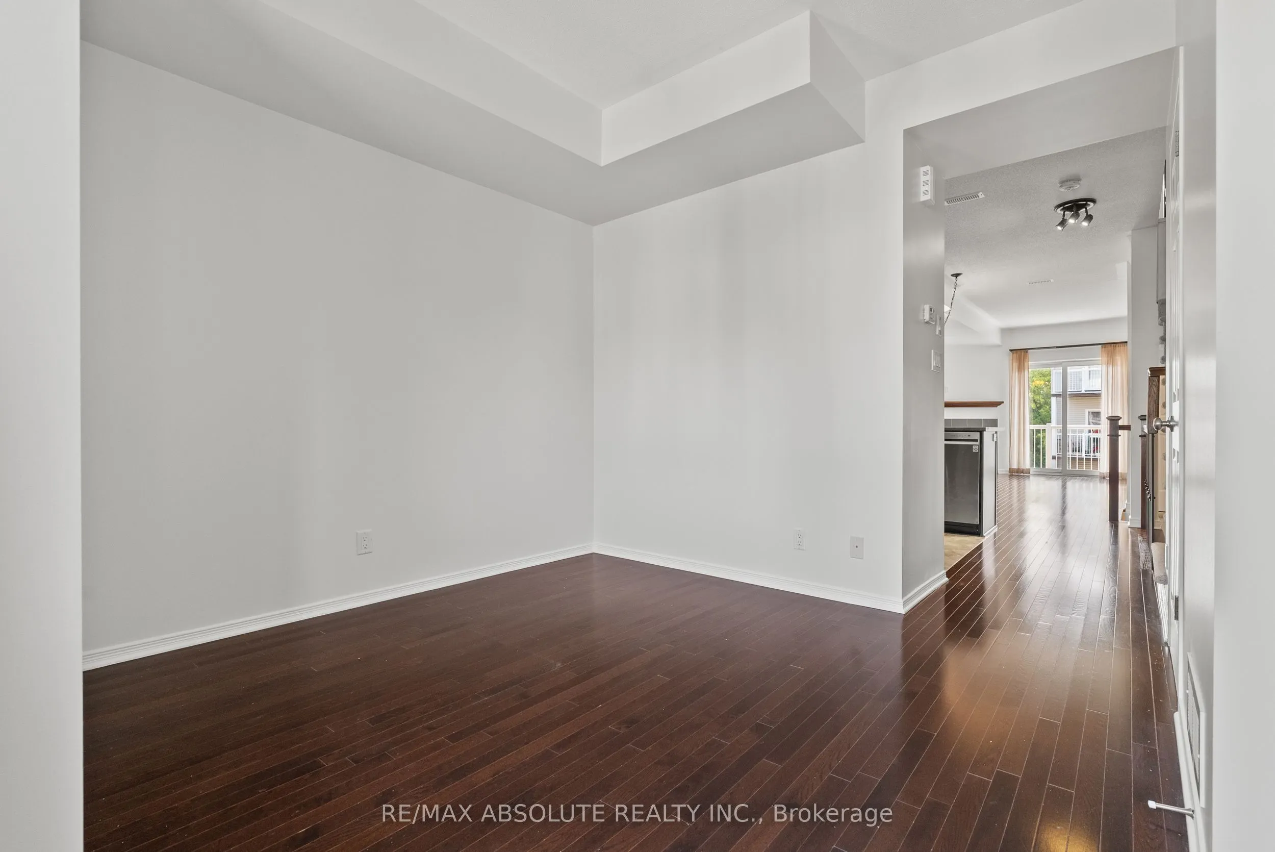 29 Jardin Private, #311
