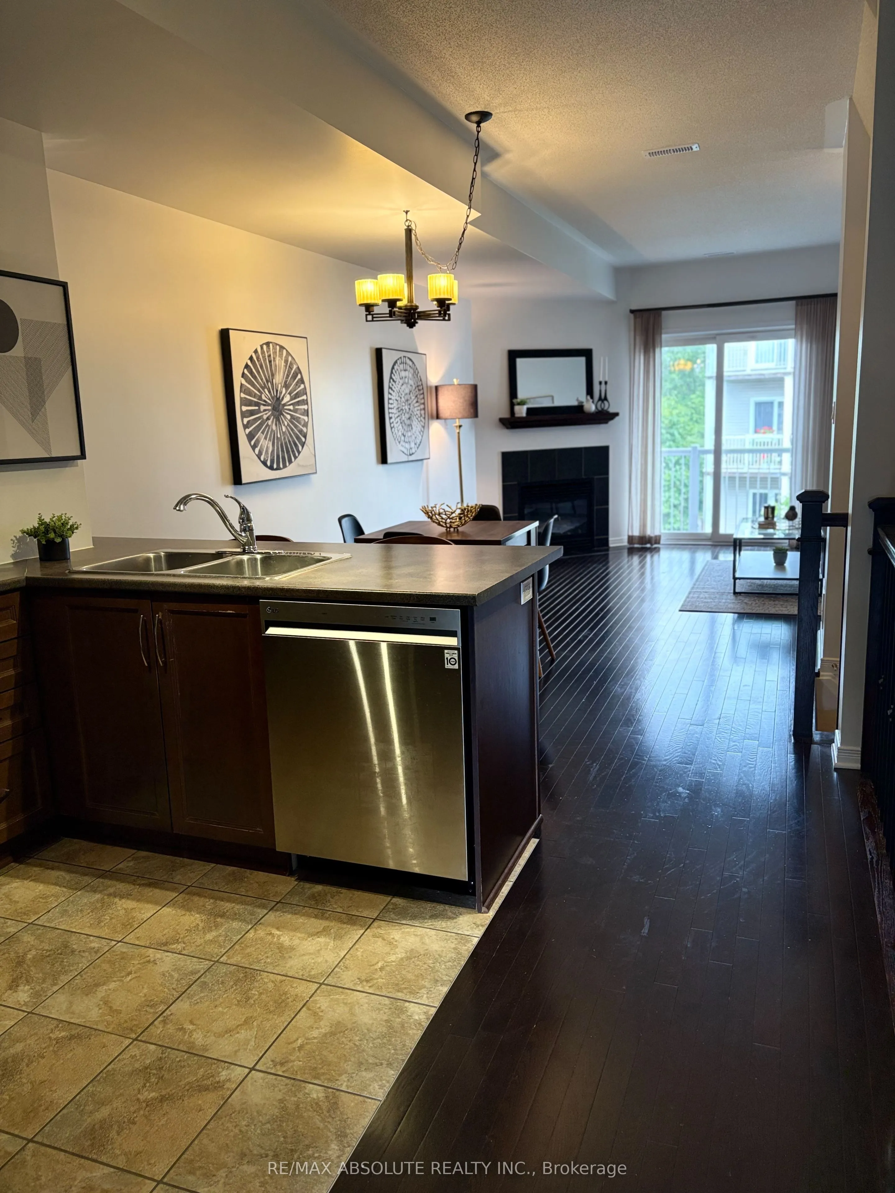 29 Jardin Private, #311