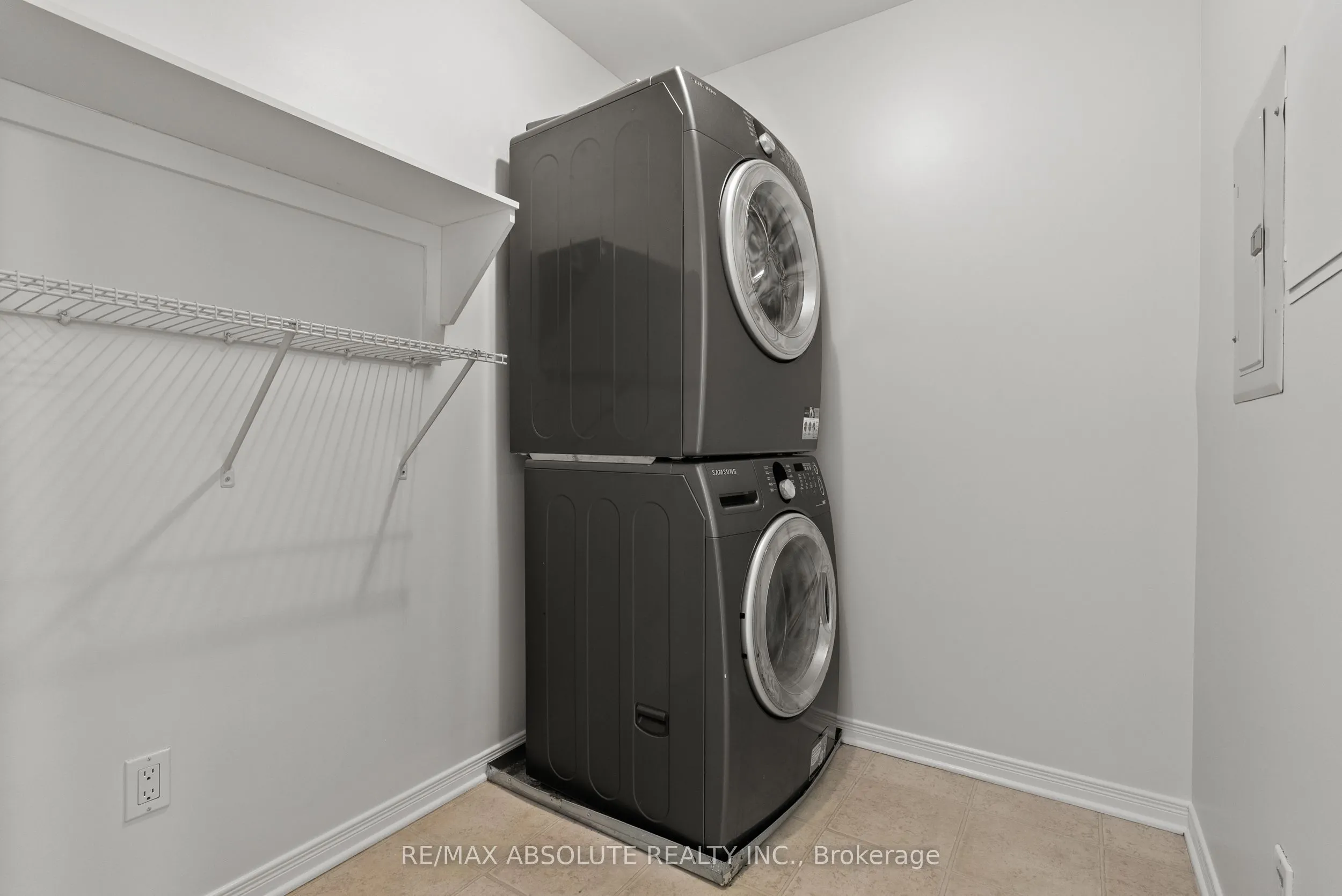 29 Jardin Private, #311