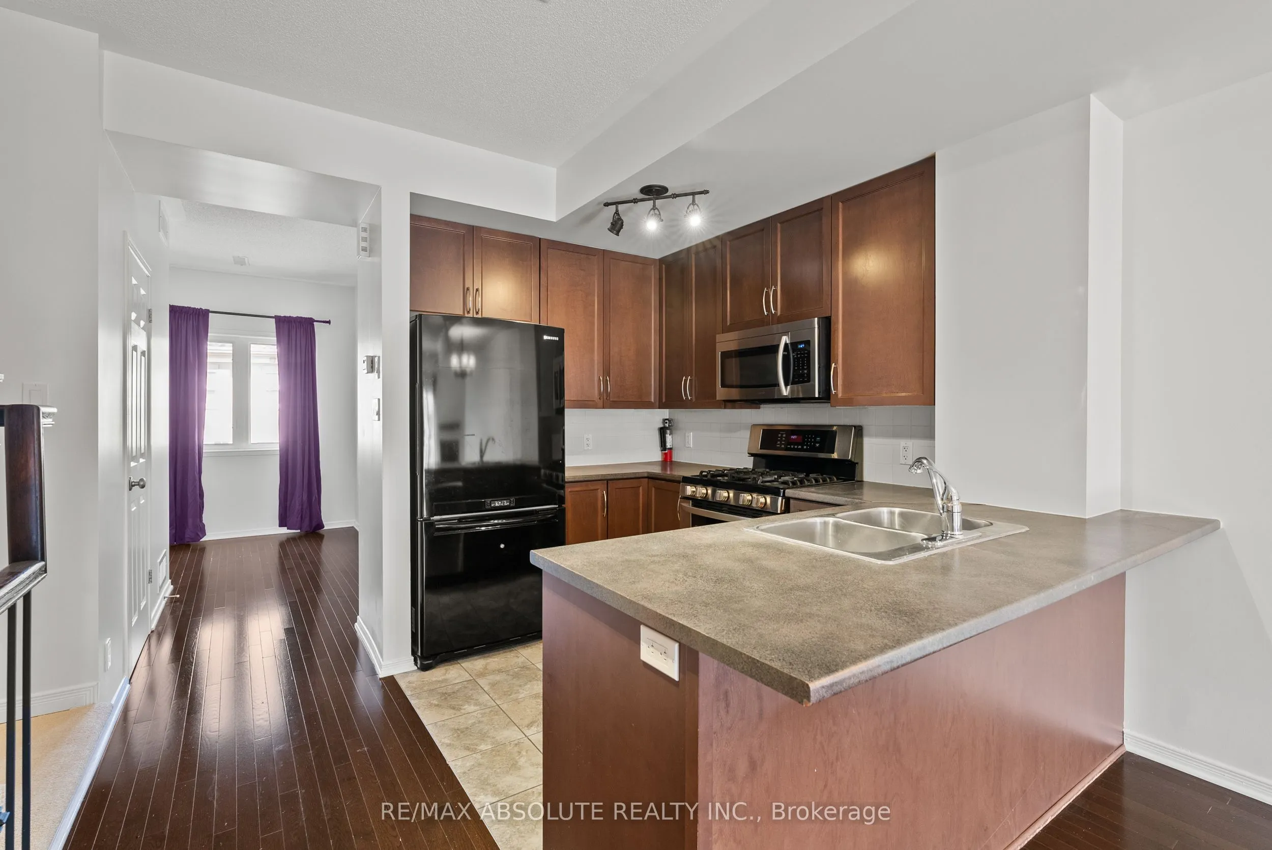29 Jardin Private, #311