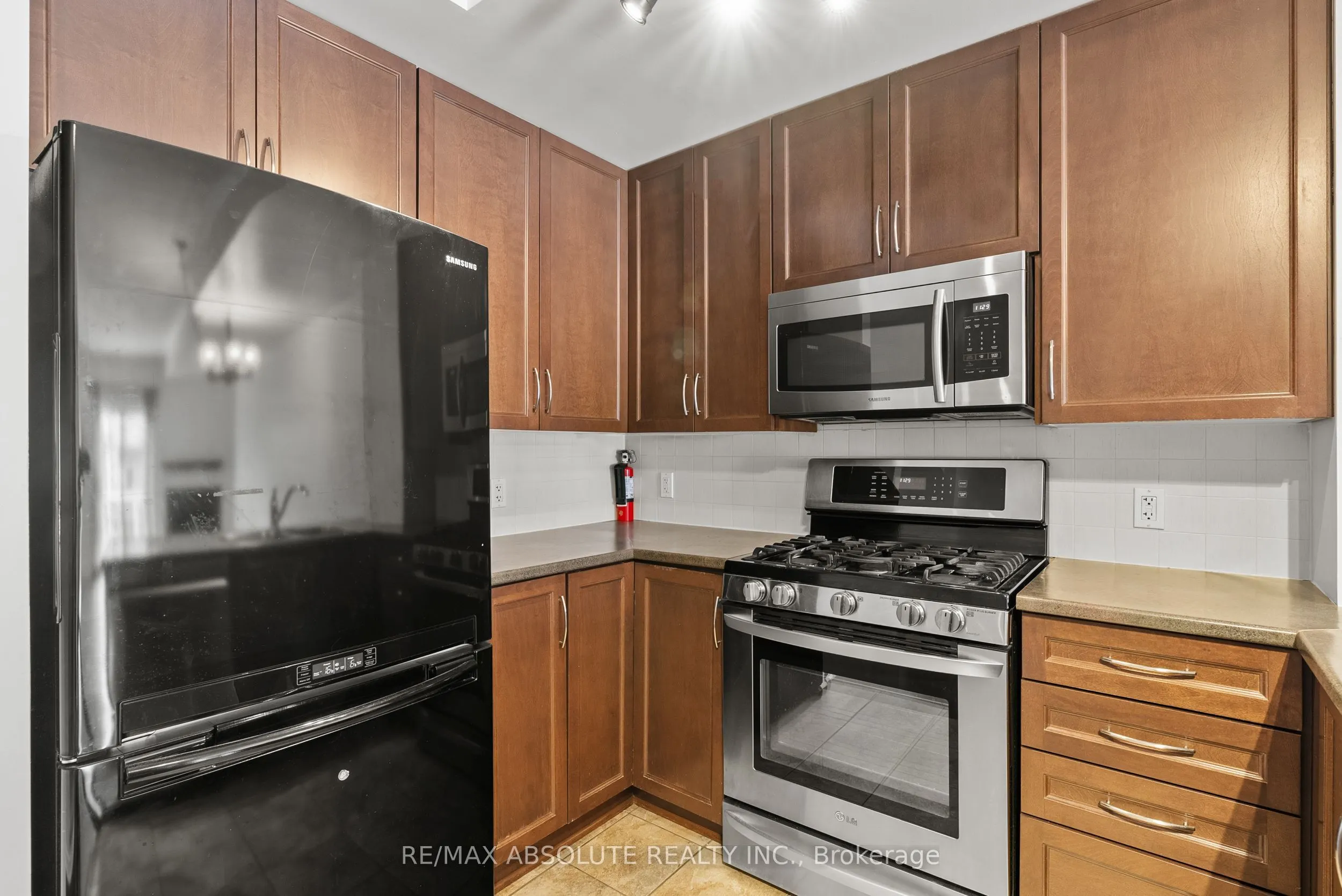 29 Jardin Private, #311