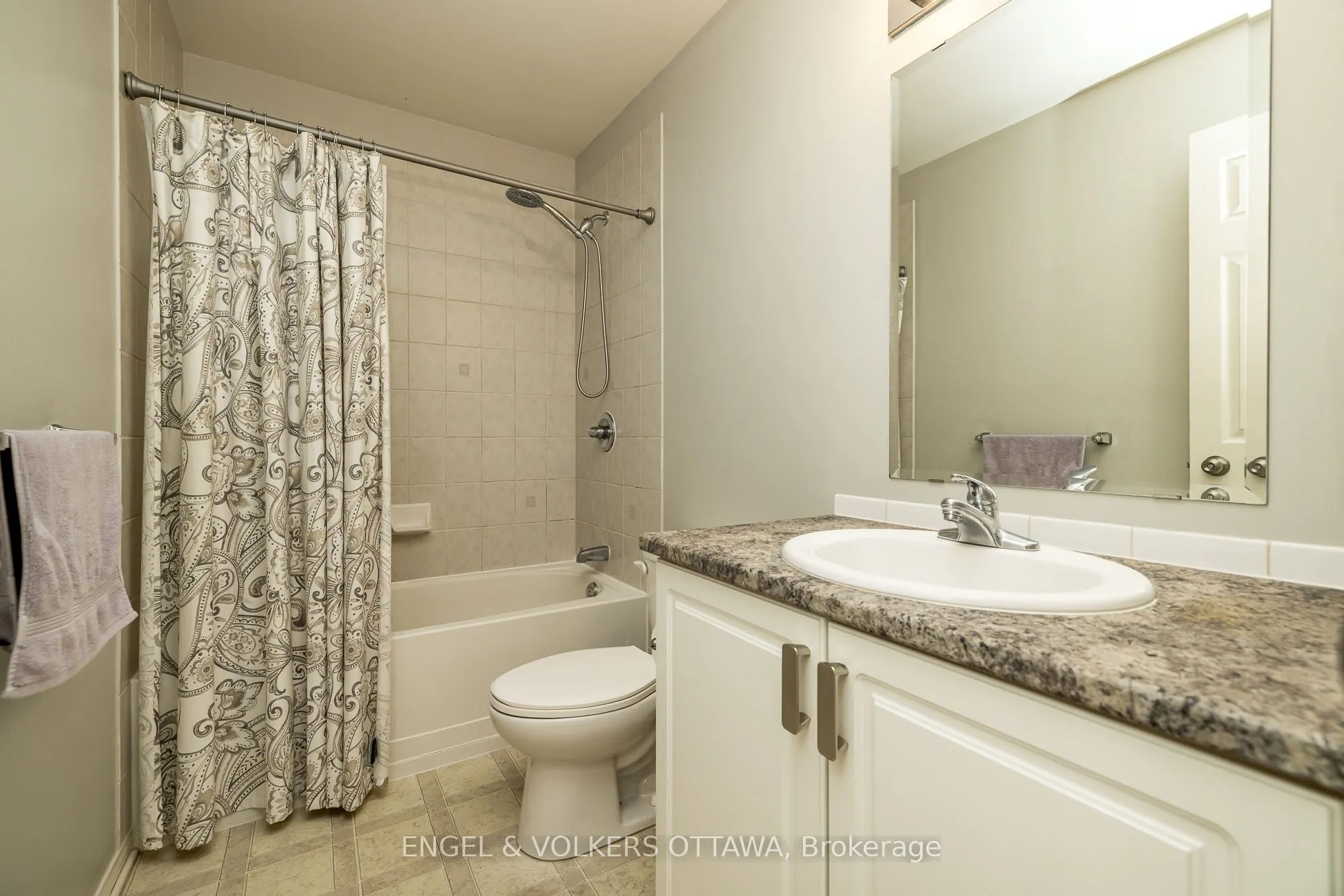 415 Citadel Crescent