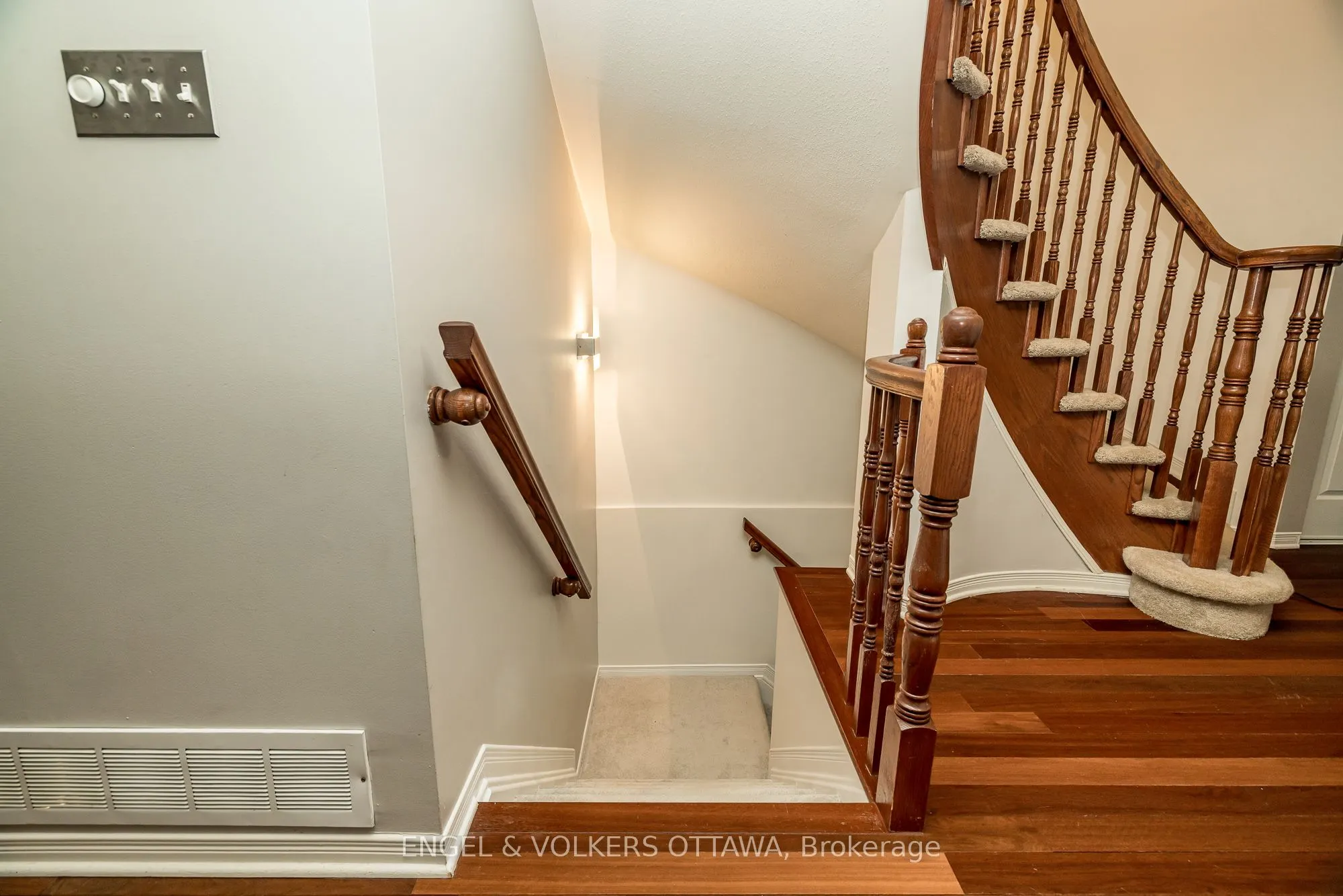 415 Citadel Crescent