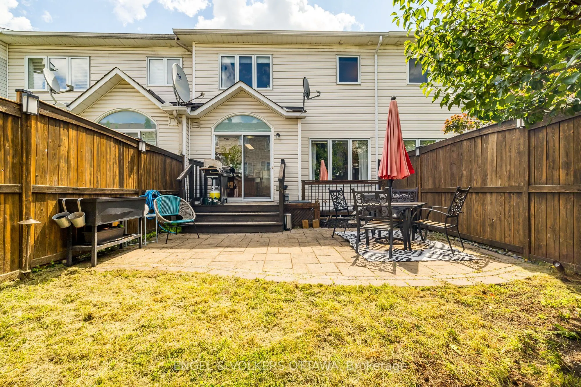 415 Citadel Crescent