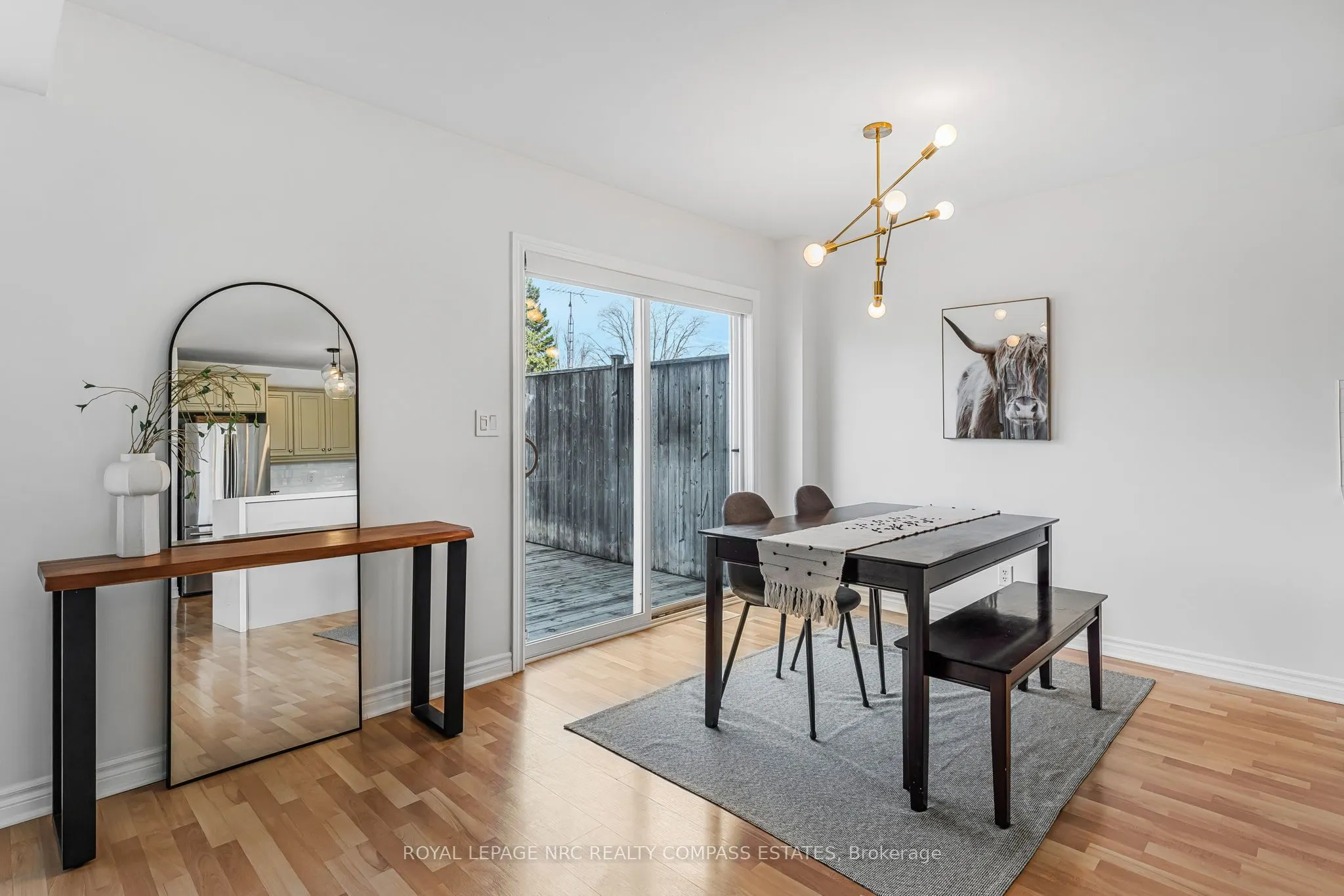 41 Broadway Avenue, #4