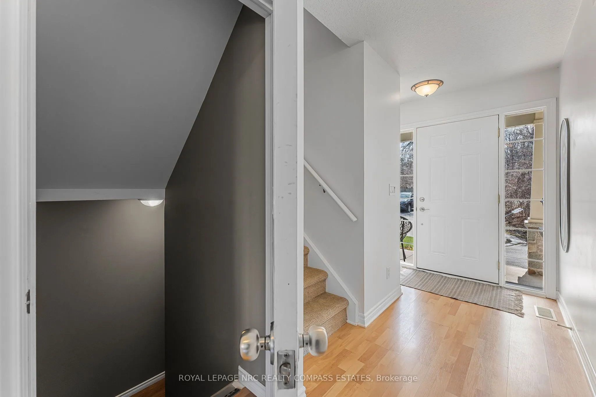 41 Broadway Avenue, #4