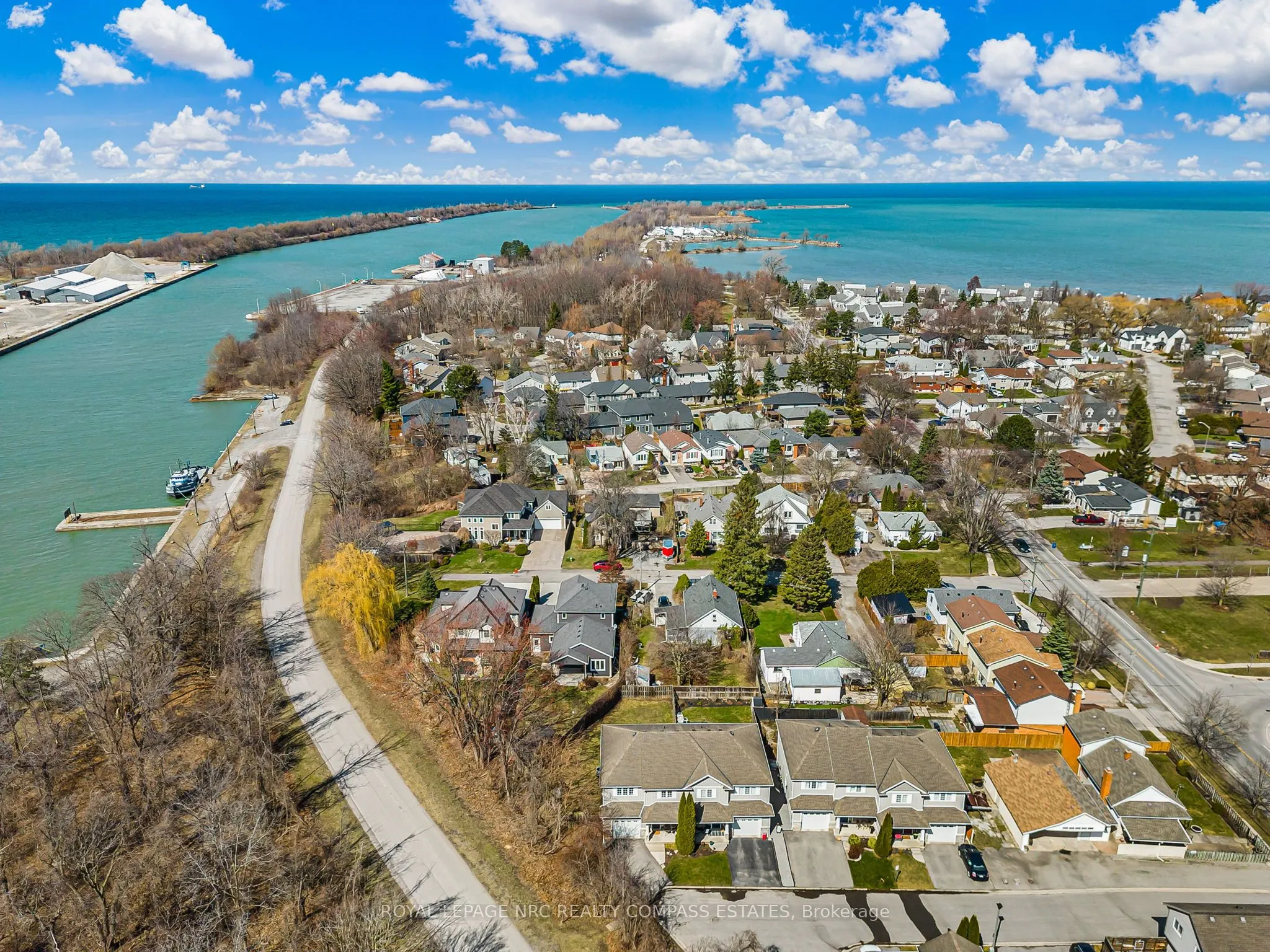 41 Broadway Avenue, #4