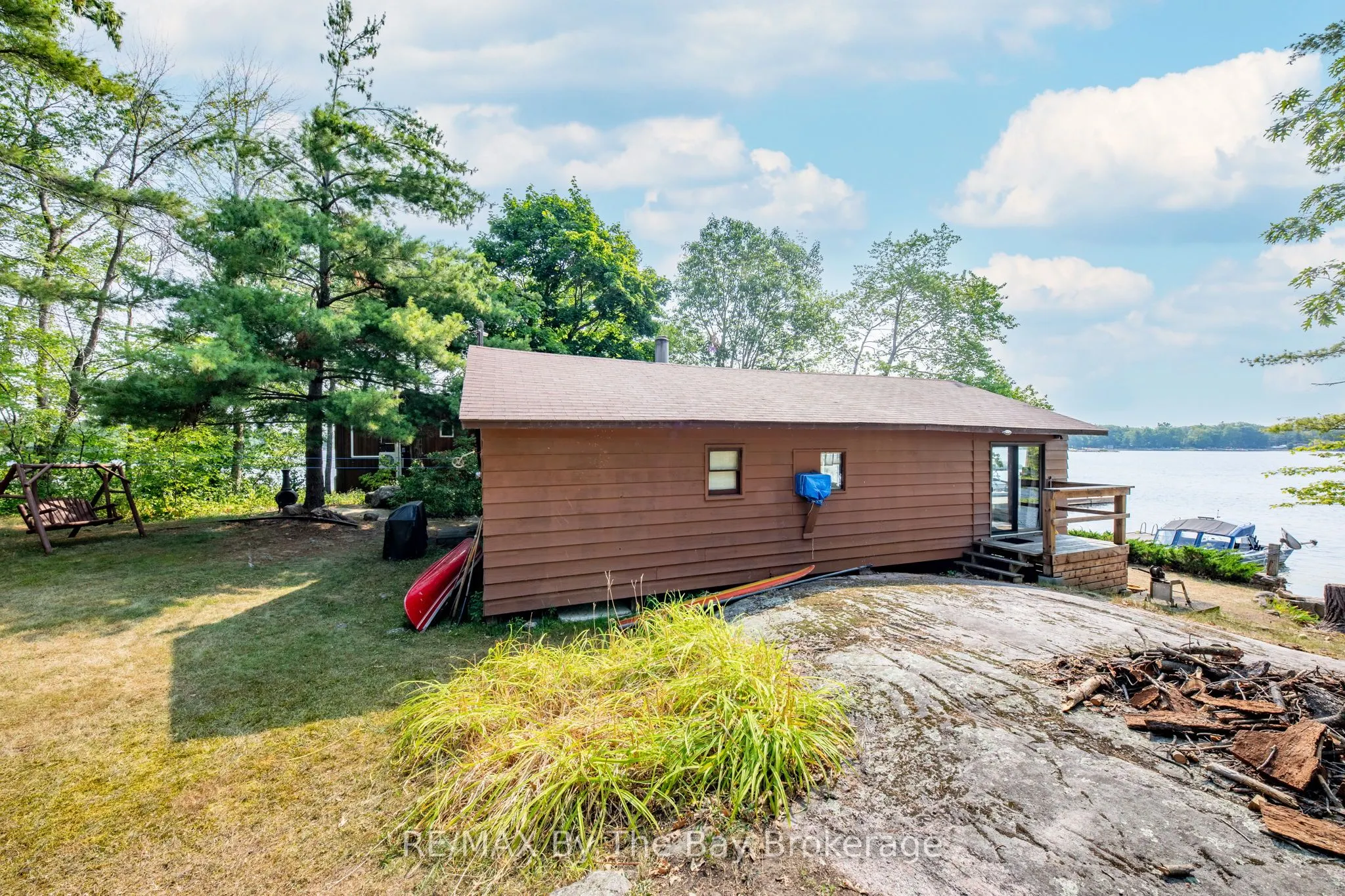 828 Is 630, Honey Harbour