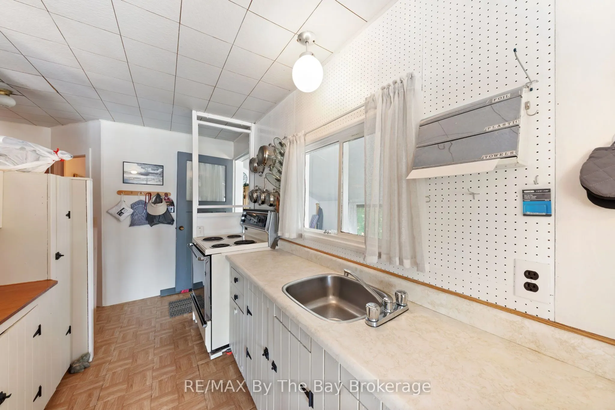 828 Is 630, Honey Harbour