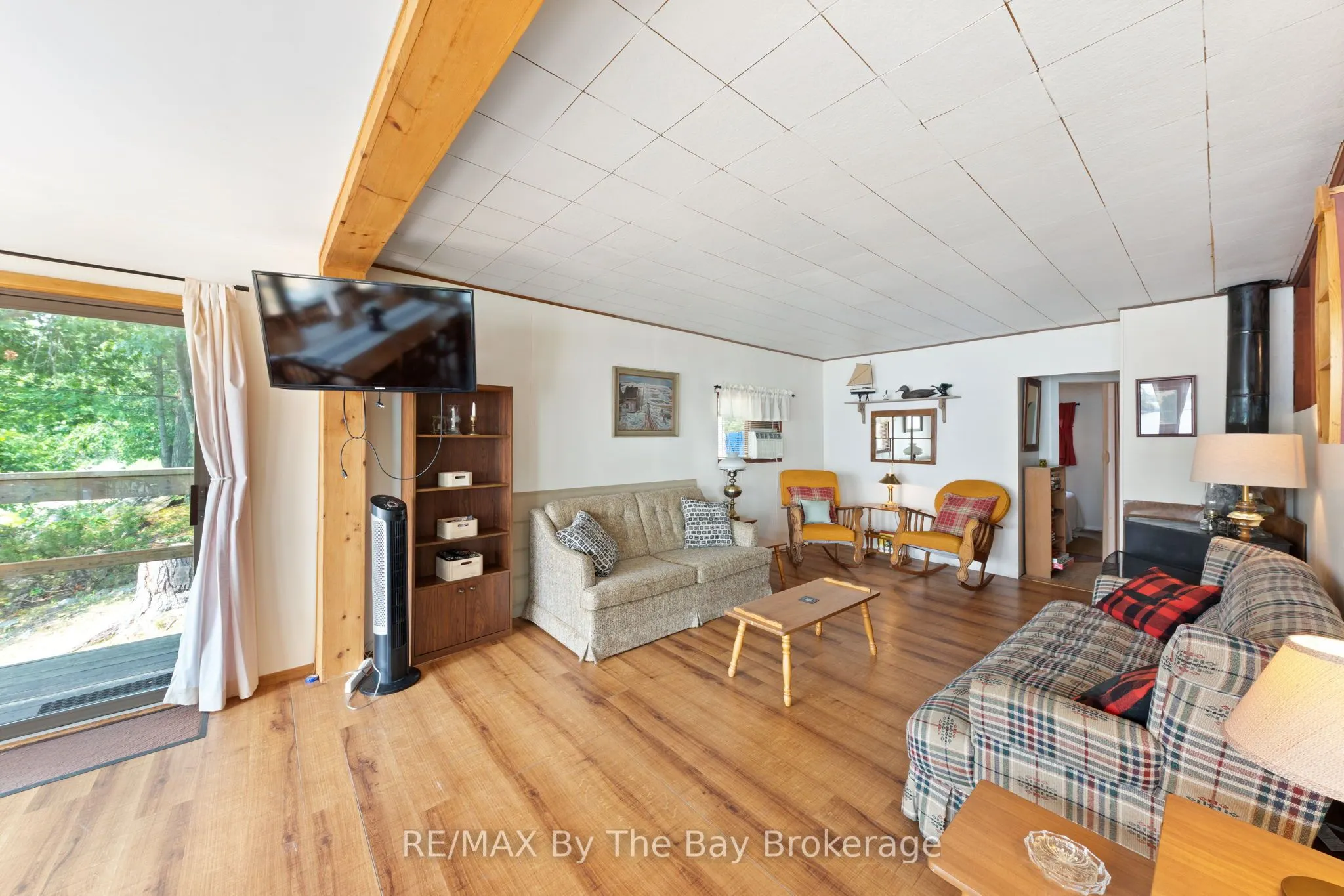 828 Is 630, Honey Harbour