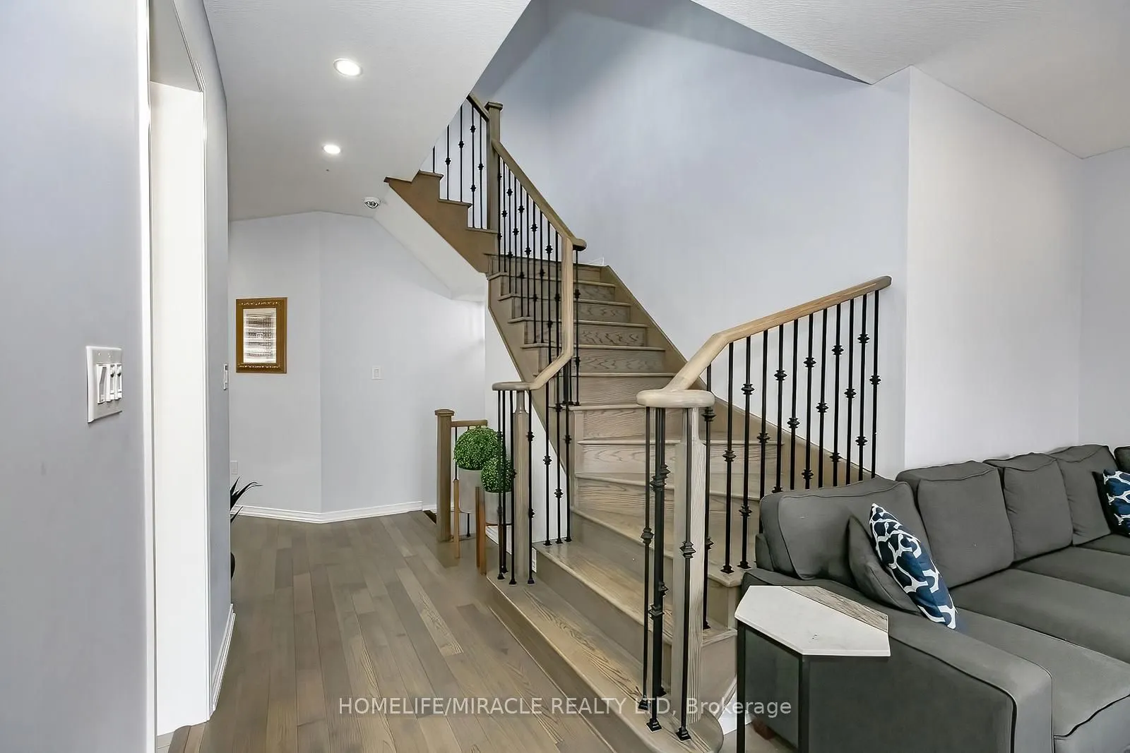 154 Munro Circle