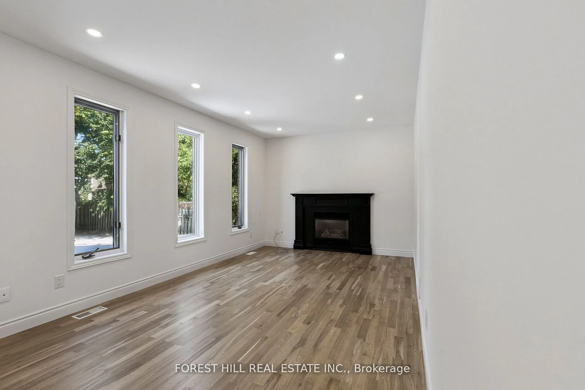 683 Willow Road