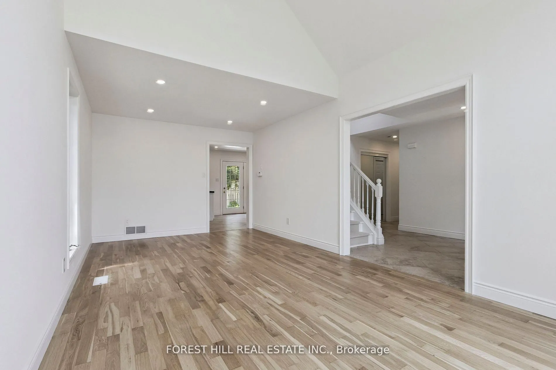 683 Willow Road