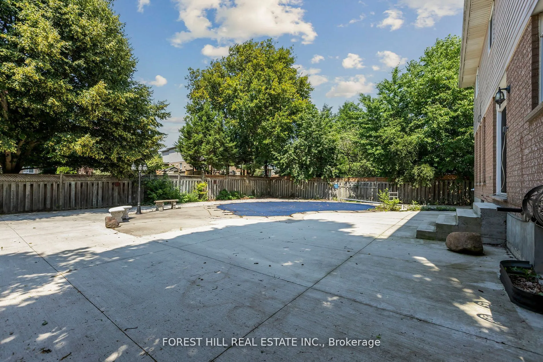 683 Willow Road