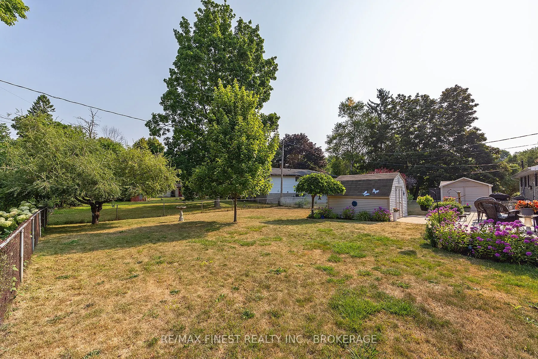 984 Lincoln Drive