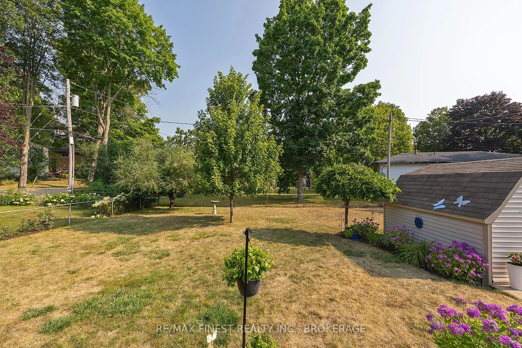 984 Lincoln Drive
