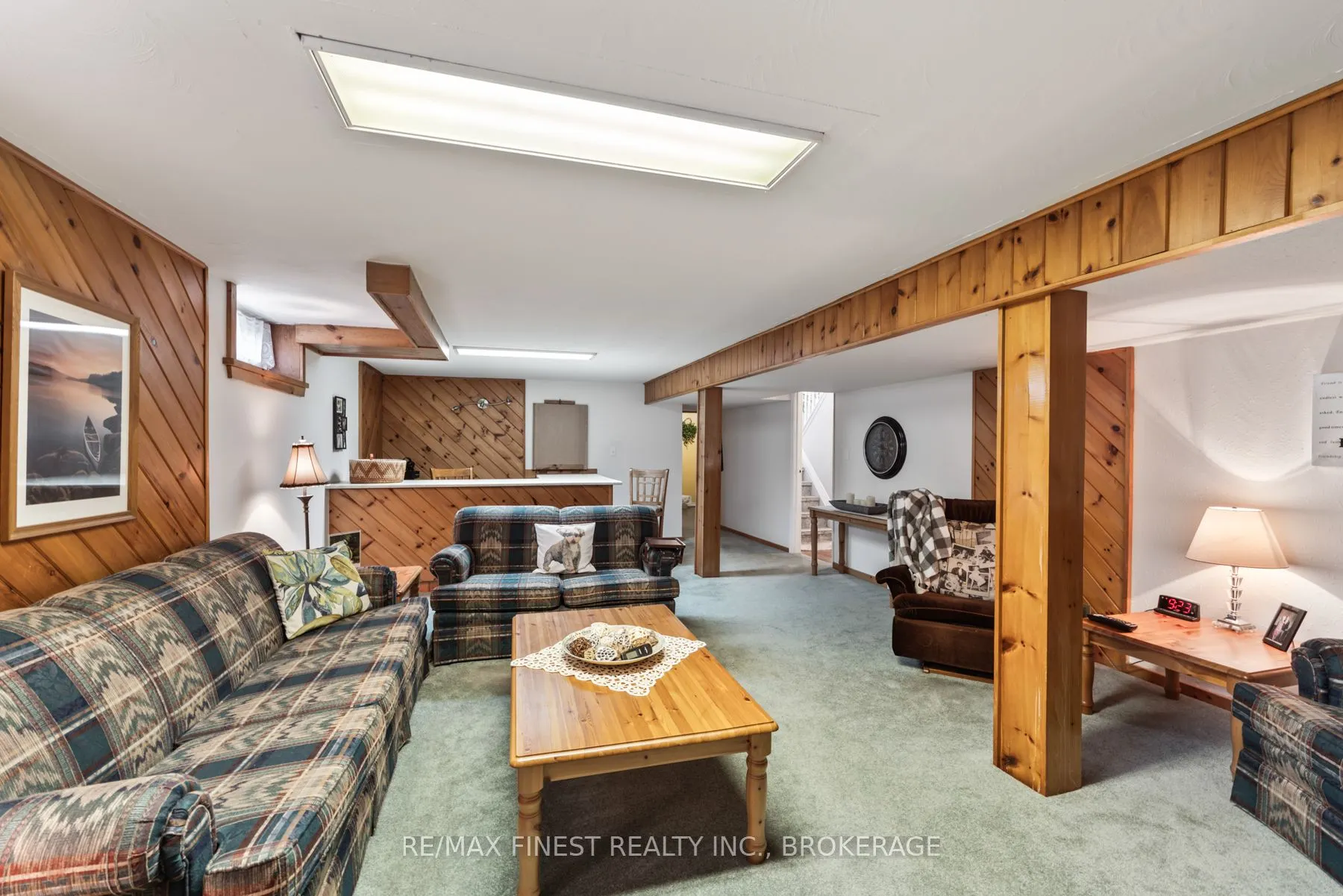 984 Lincoln Drive