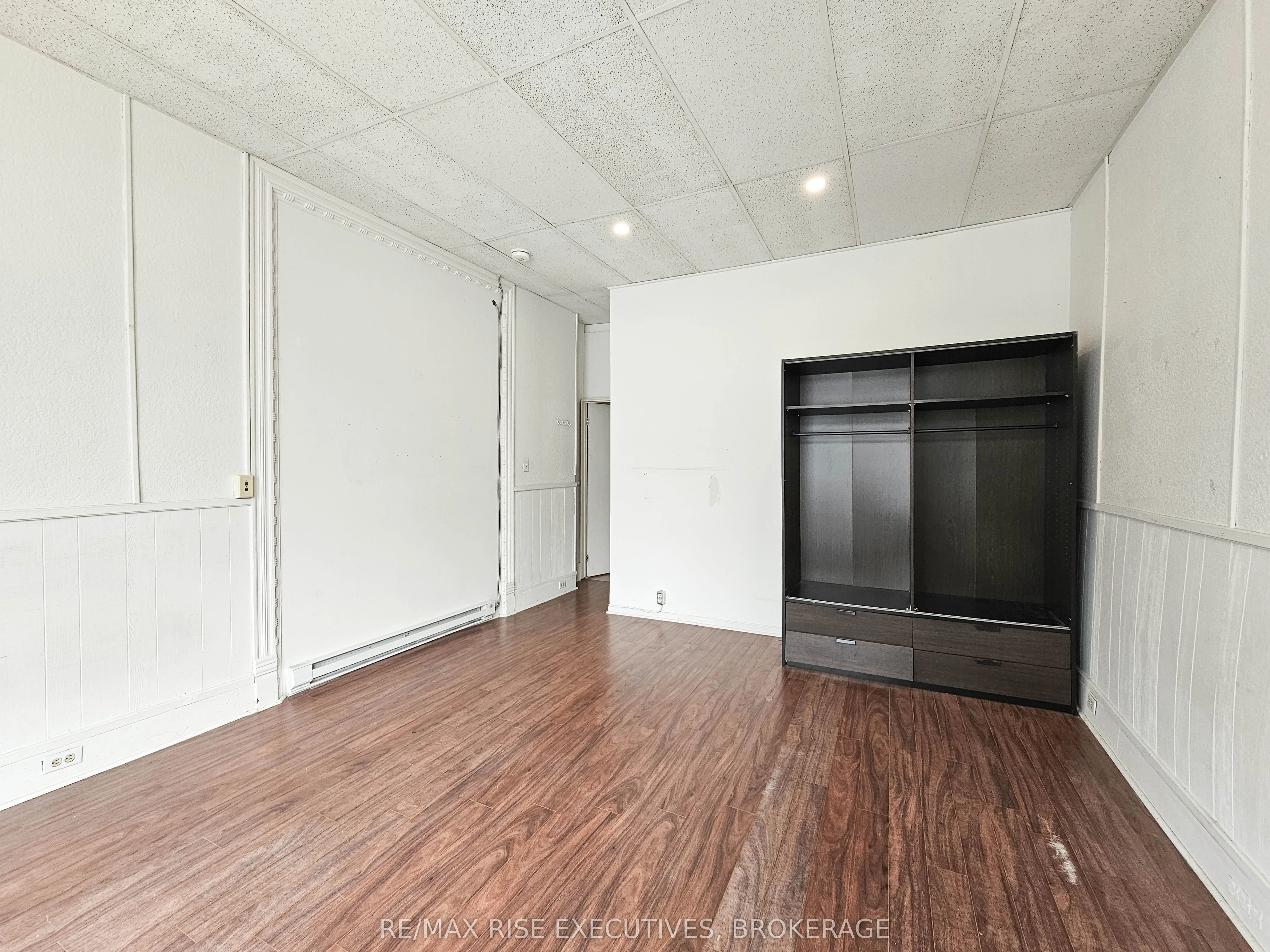 307 Alfred Street