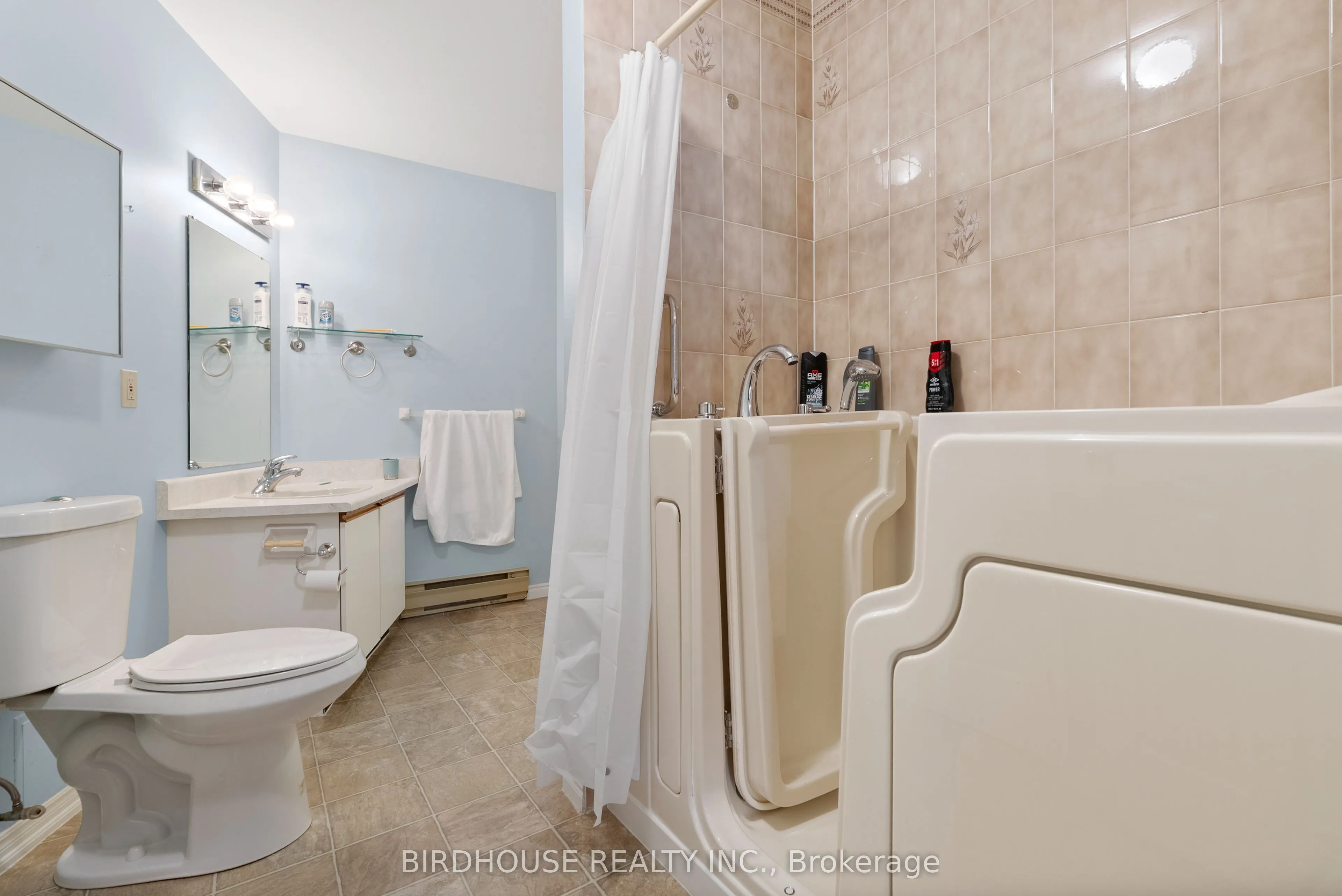 1 Heritage Way, #109
