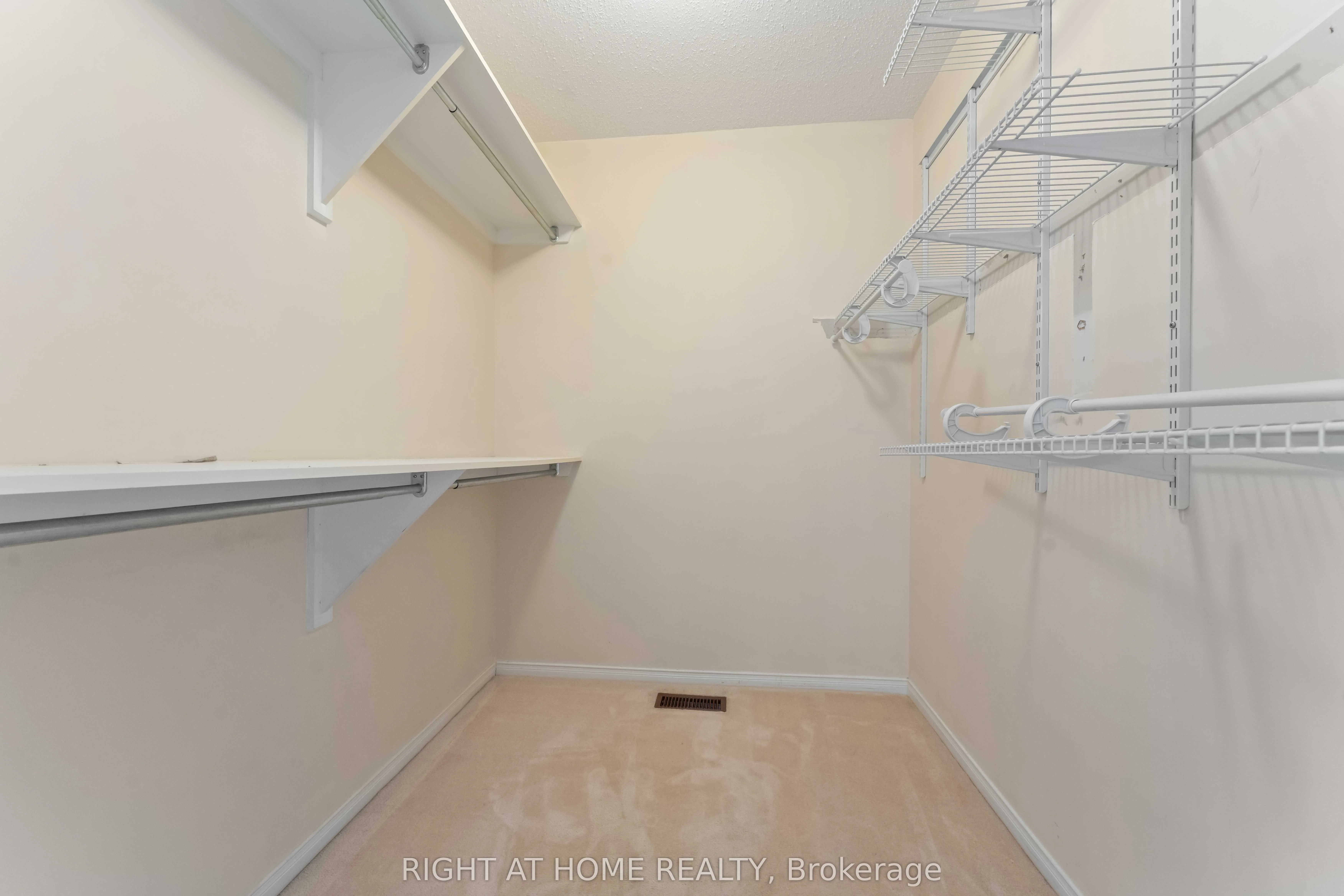 373 Stoneway Drive