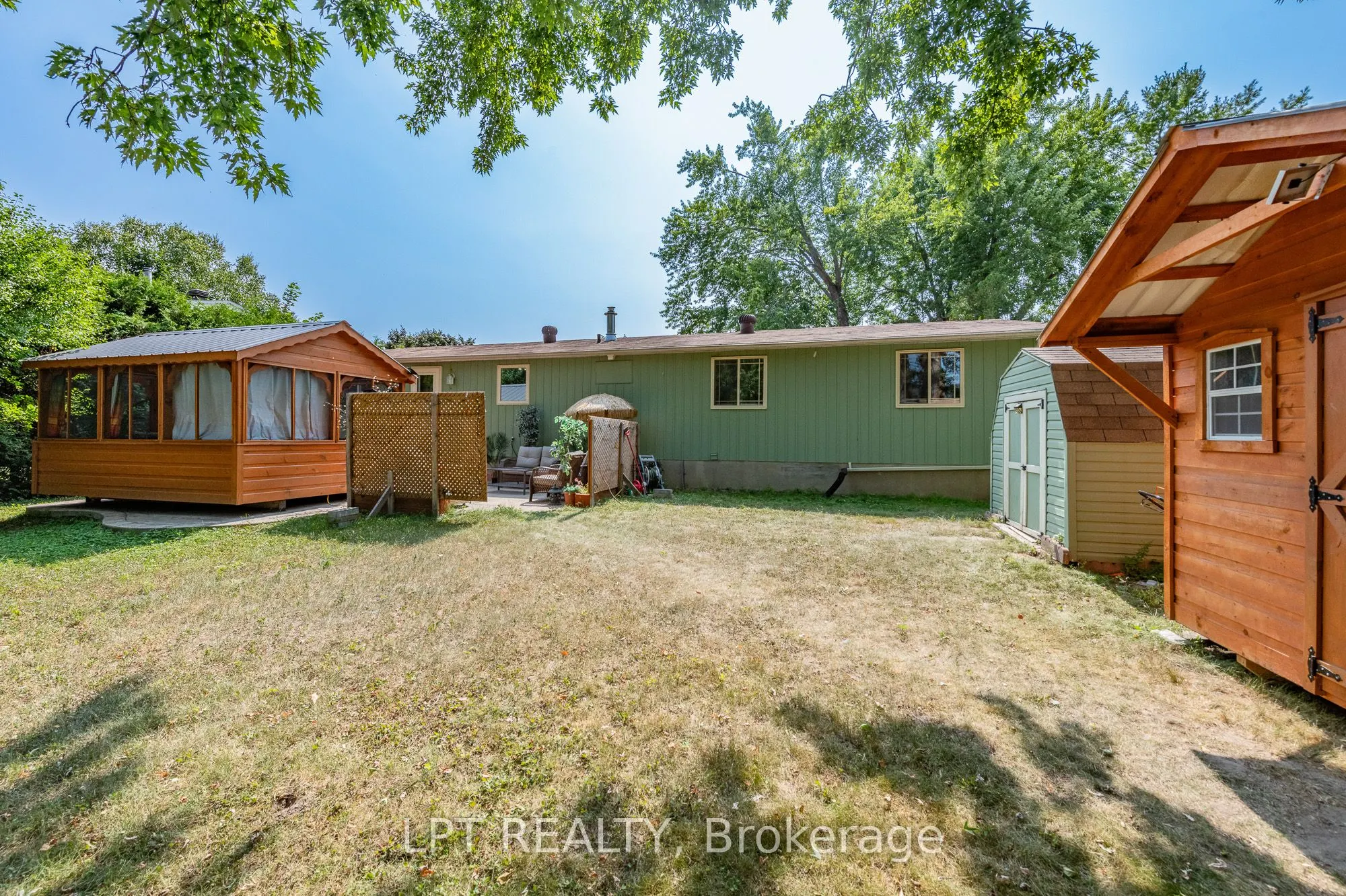 9 Dallaire Crescent
