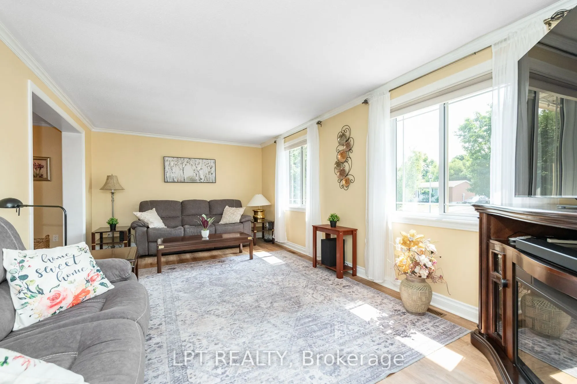 9 Dallaire Crescent