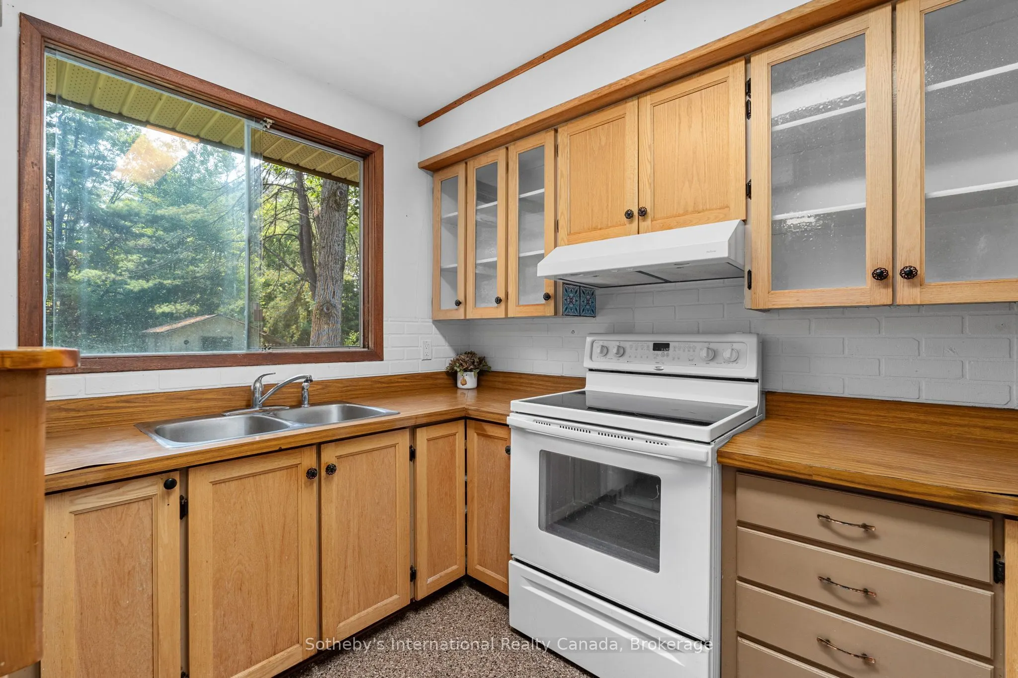 1114 Winhara Road
