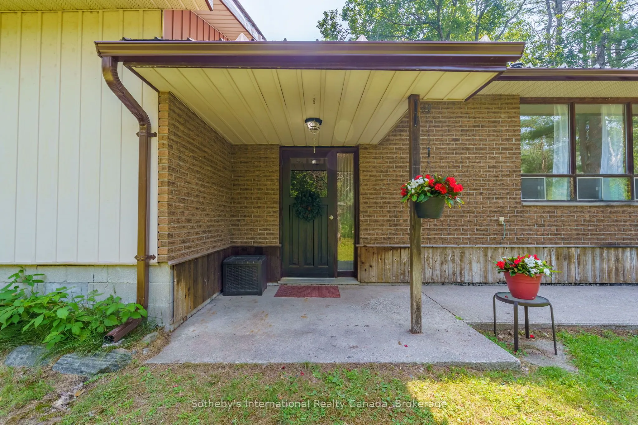 1114 Winhara Road