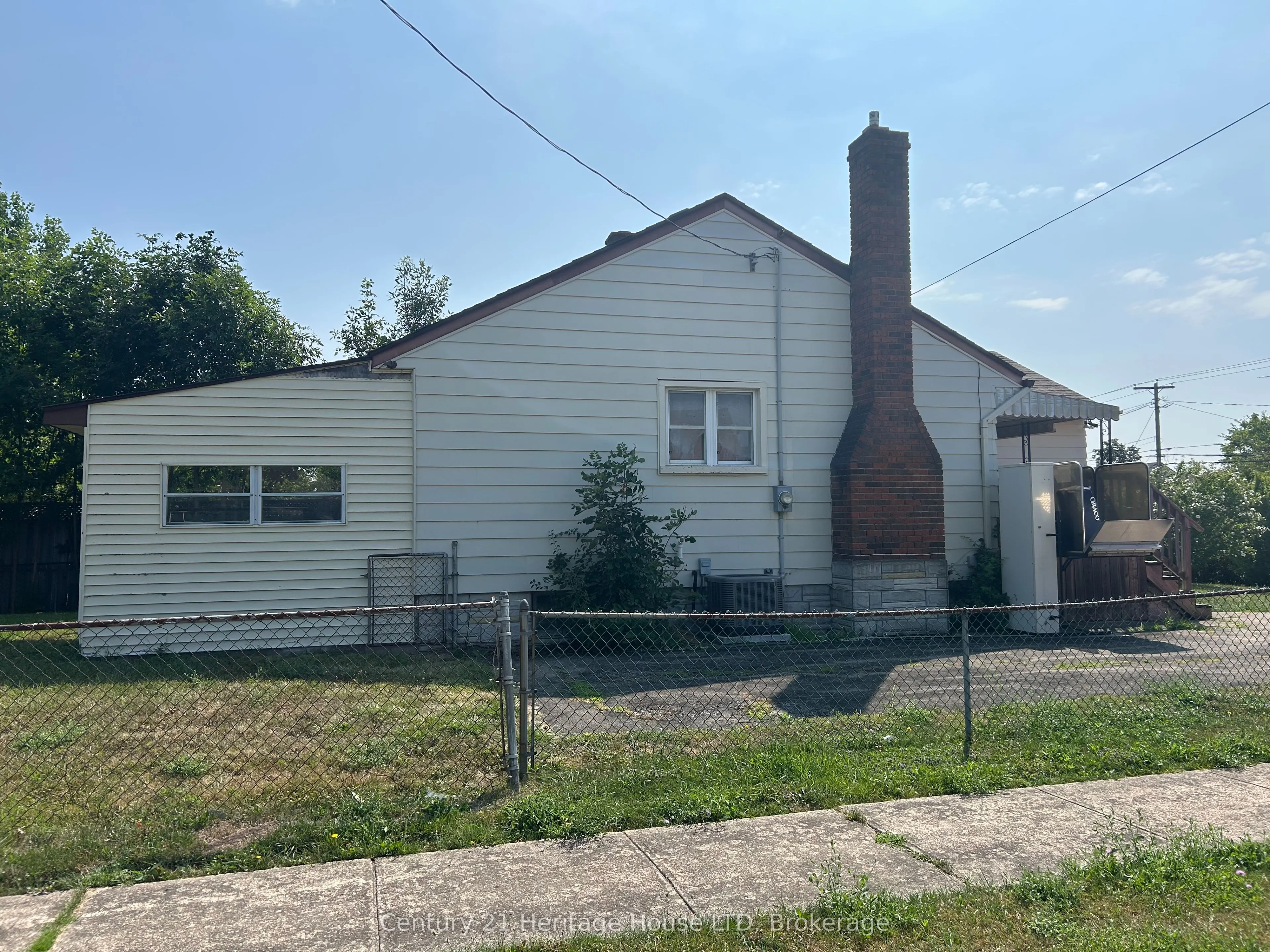 52 CATHERINE Street