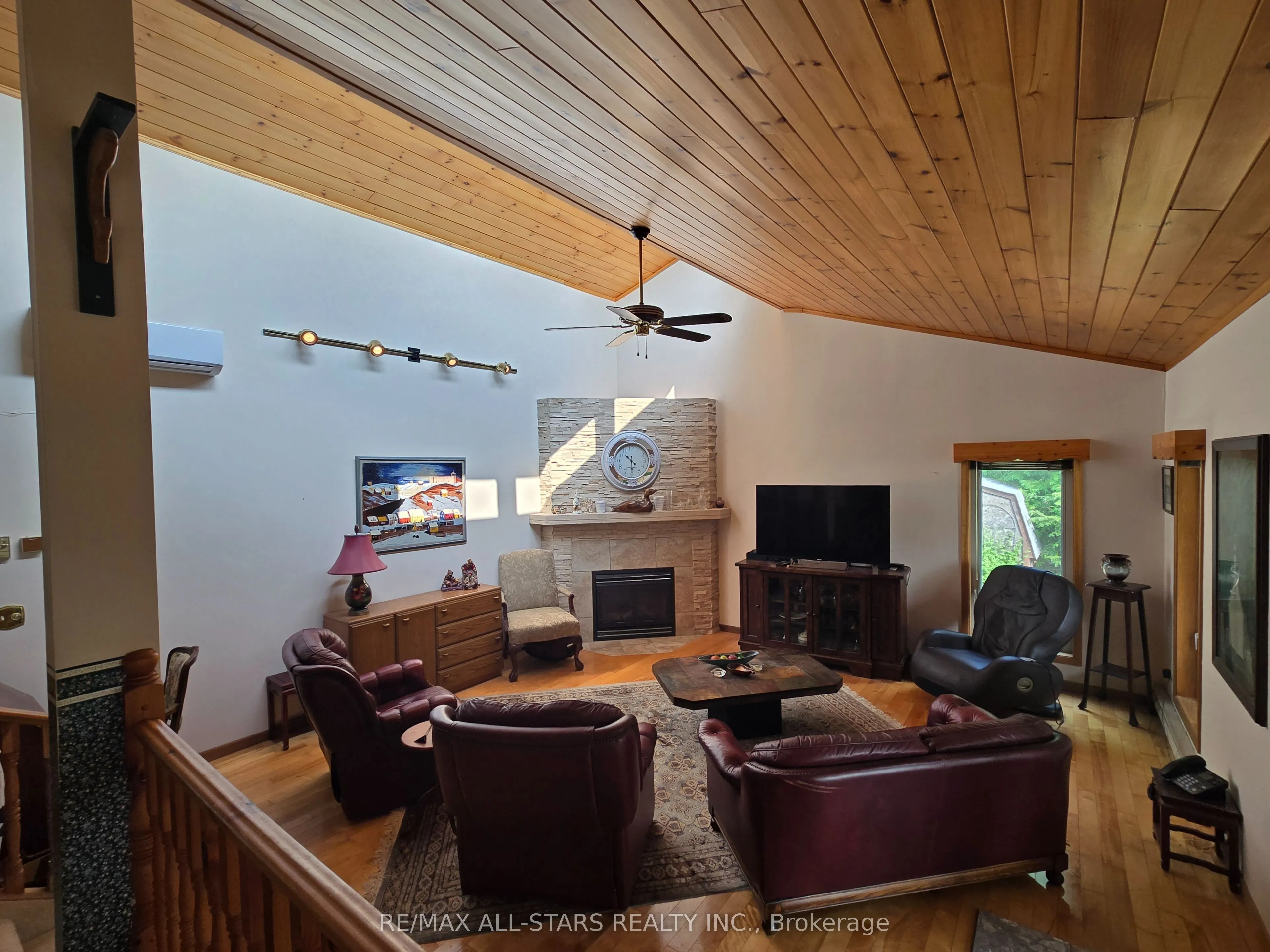 321 Rabys Shore Drive