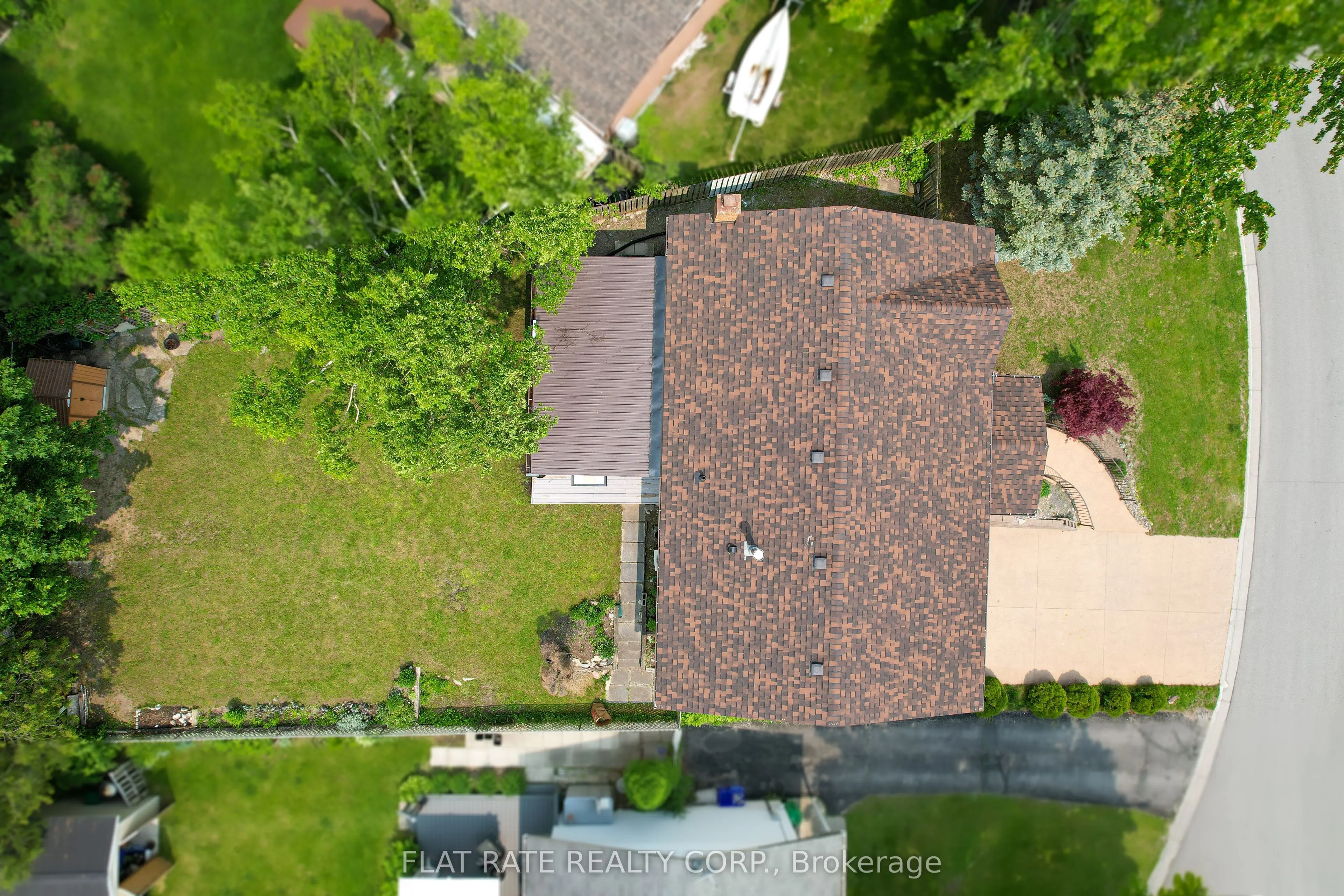 1733 Stewartcroft Crescent