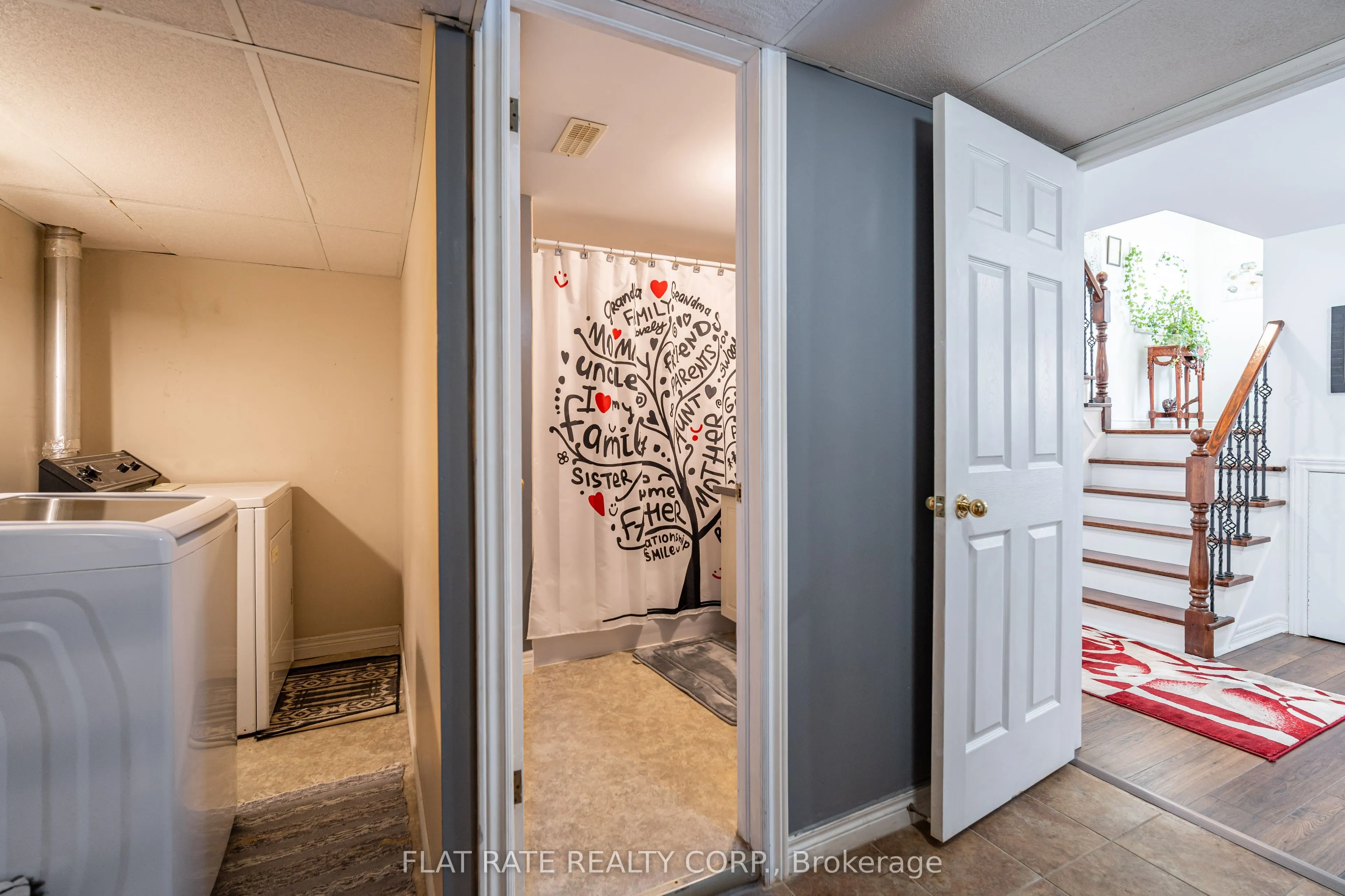 1733 Stewartcroft Crescent
